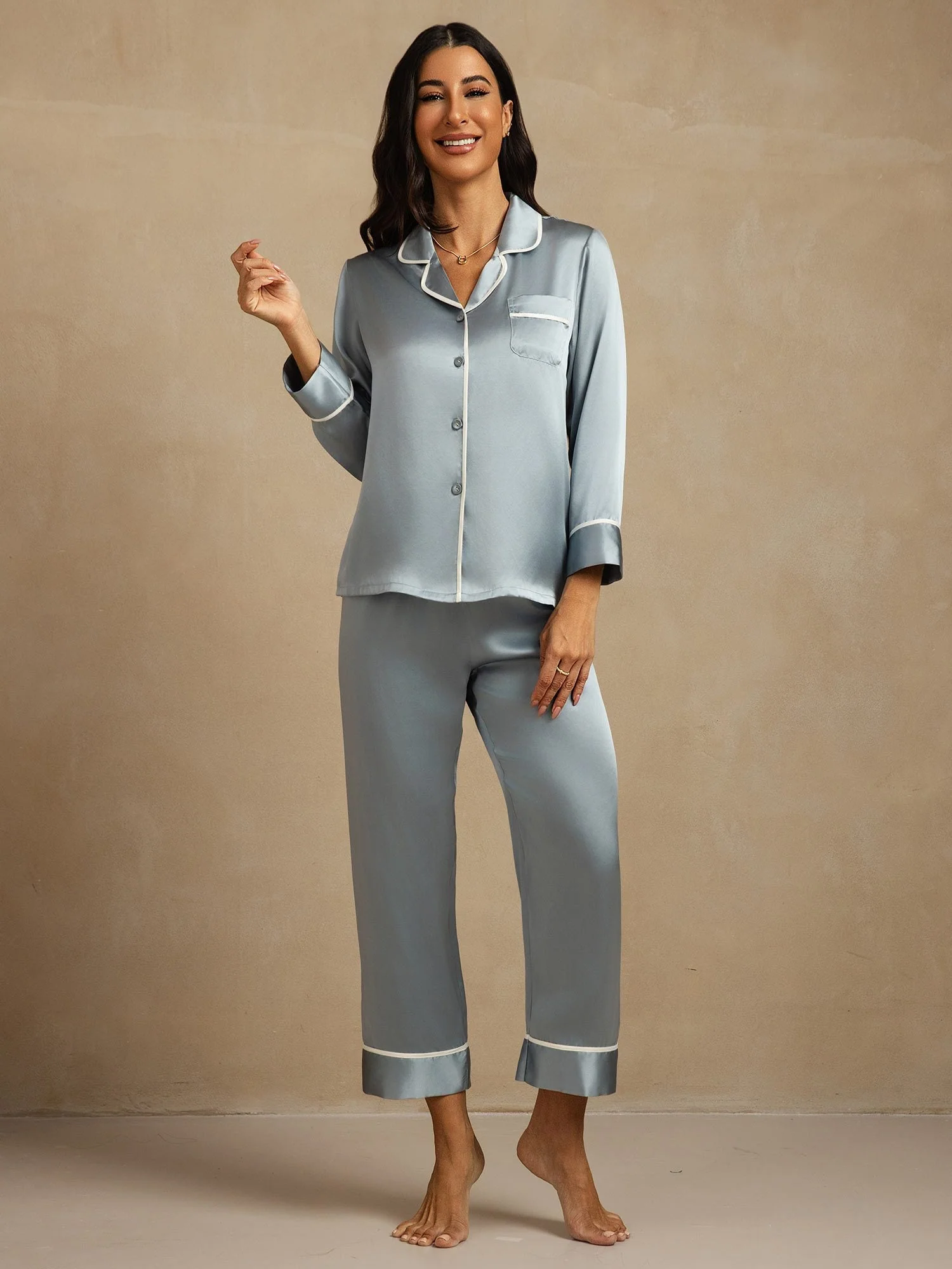 100% Morbær Silke Klassisk Pyjamassæt - Image 16