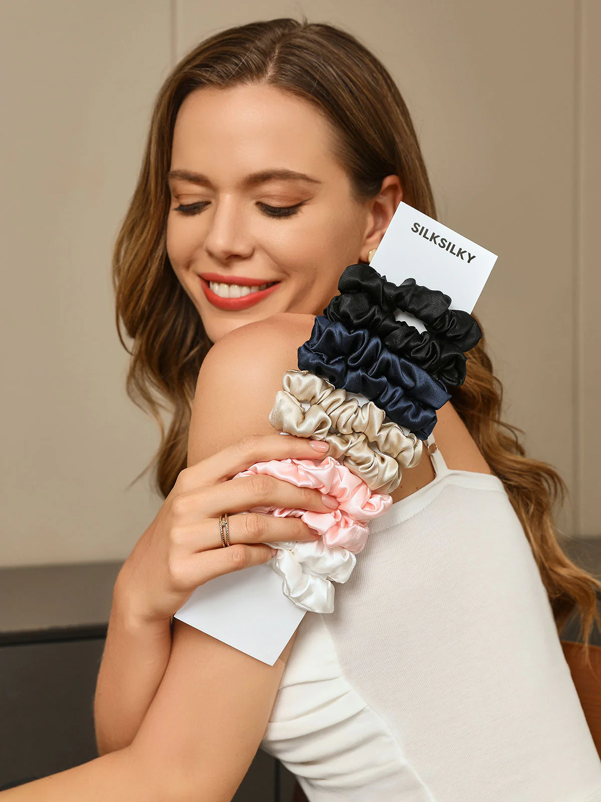 10Stk Ren Silke Klassisk Hår Scrunchies - 2cm - Image 3