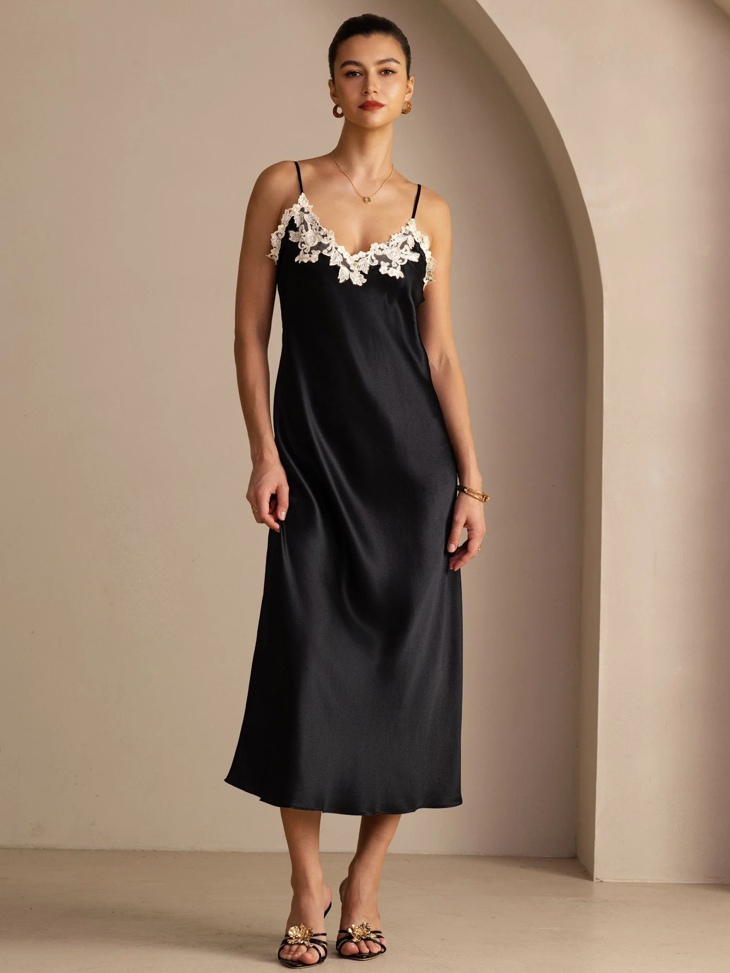 Maxi Lace V-Back 100% Silke Kjole - Image 14