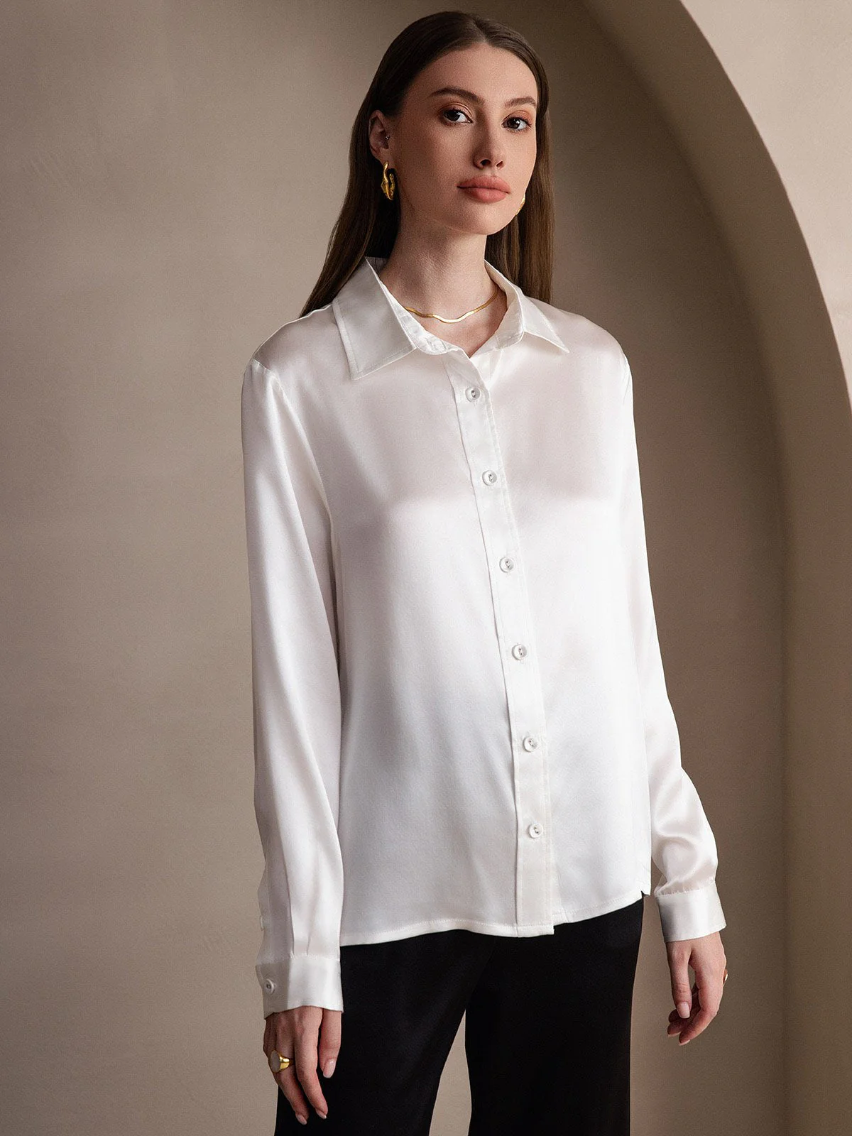 19 Momme Moderne Basis Silke Skjorte - Image 22