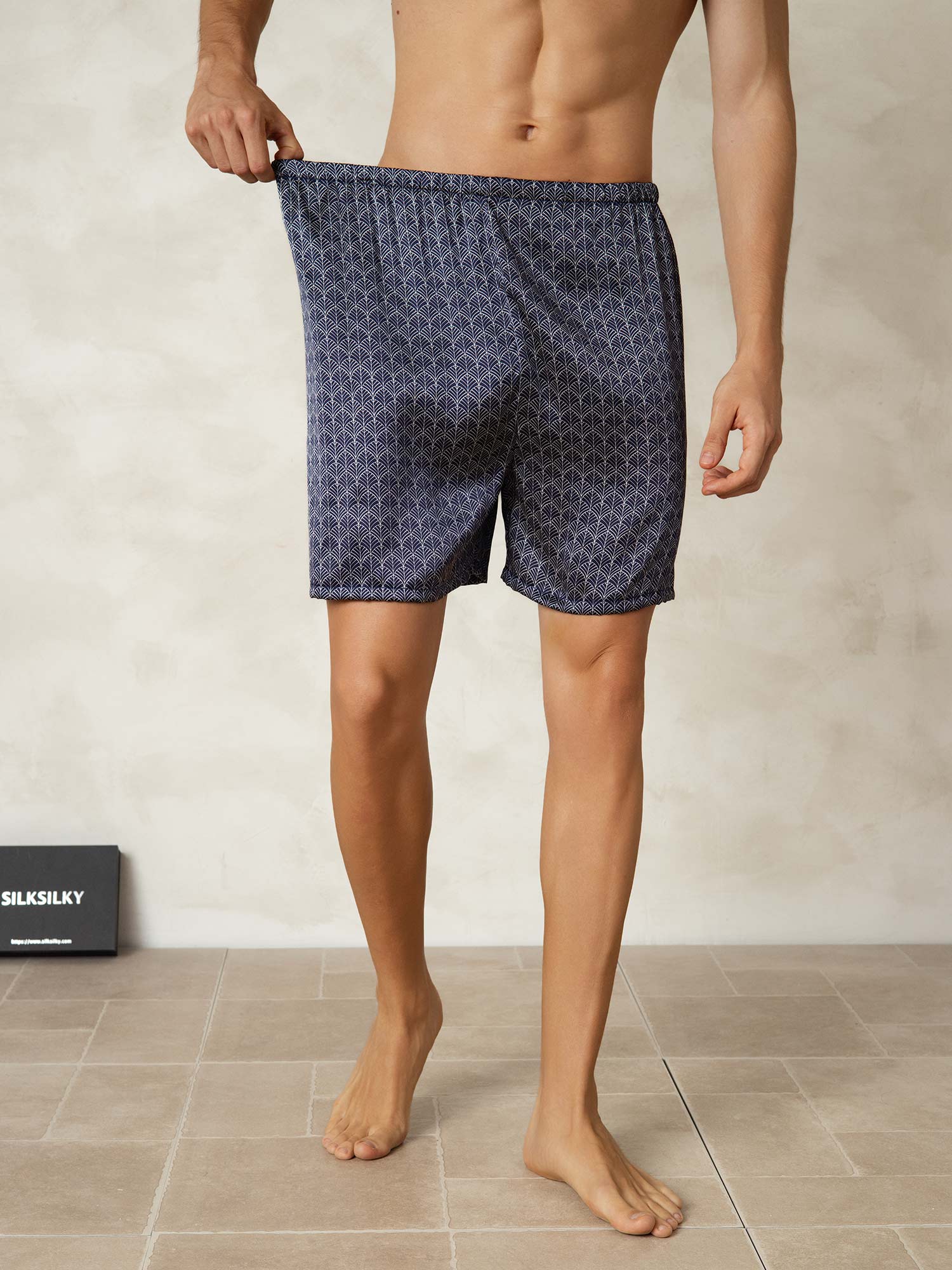 Herre Pure Silk Marine Ginkgo Print Elastisk Talje Soveshorts - Image 3