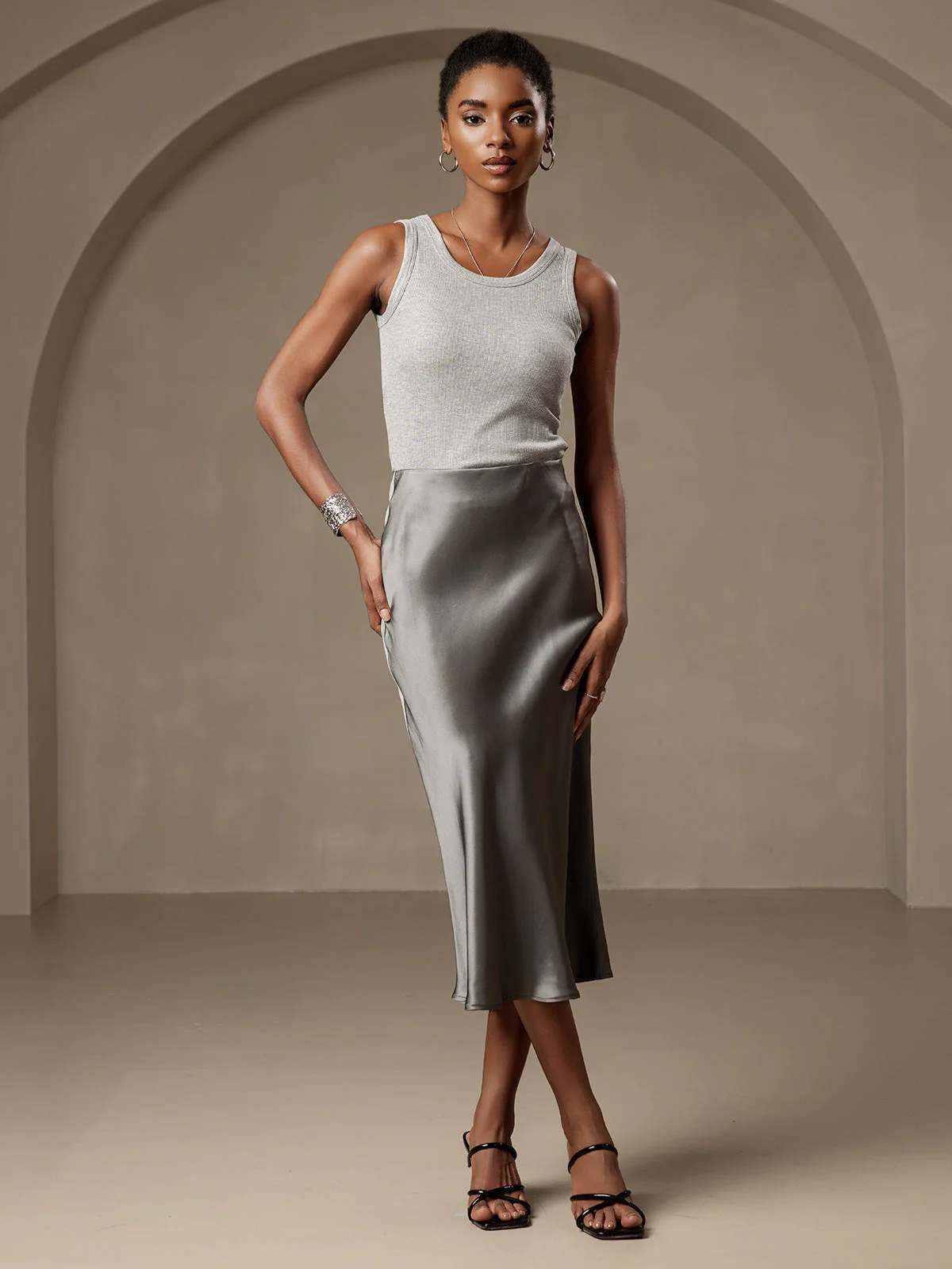Elegant Basis Nederdel i Ren Silke - Image 19