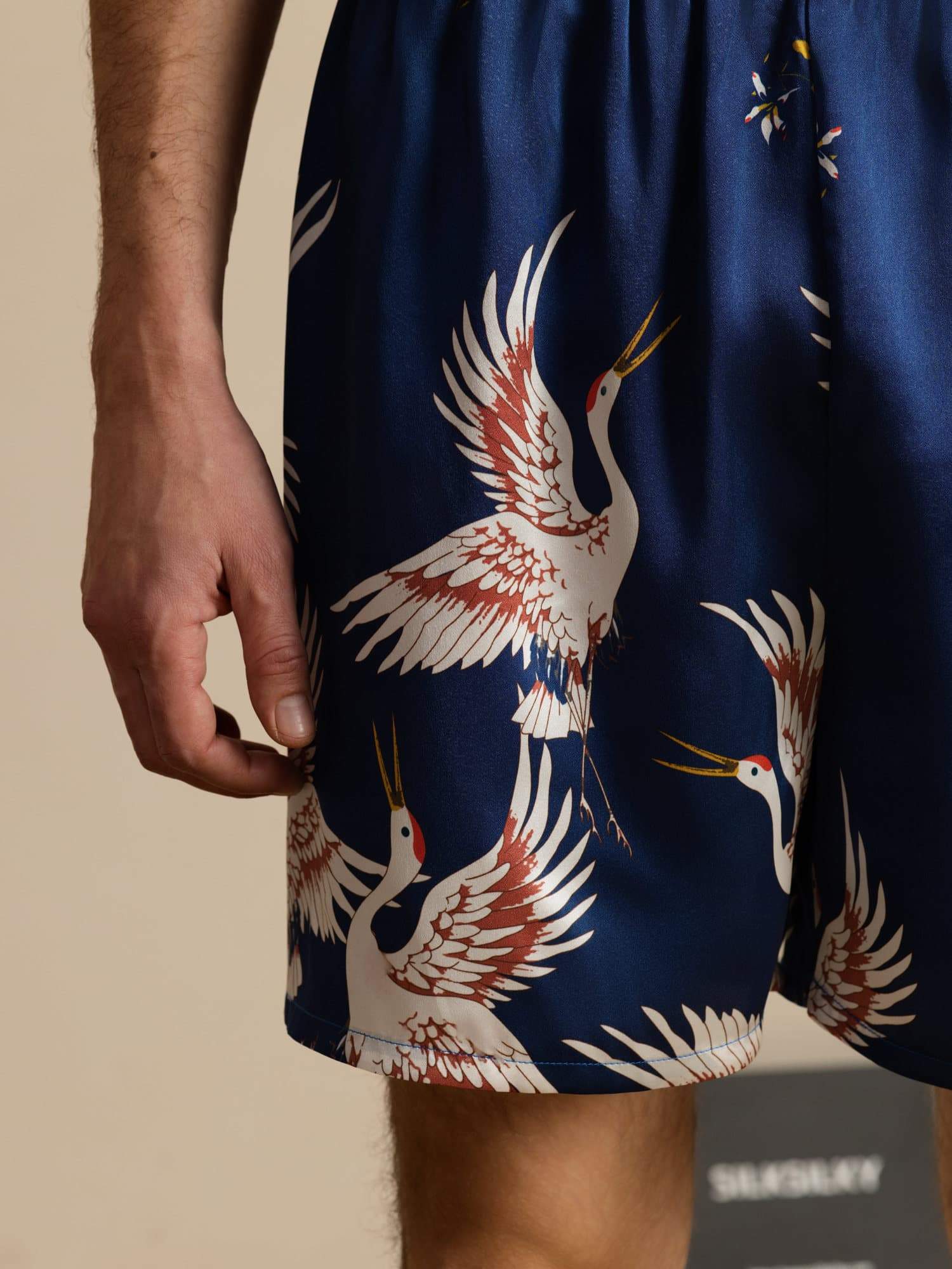 19Momme Ren Silke Herre Søvnshorts Krane Tryk Elastisk Talje - Image 4
