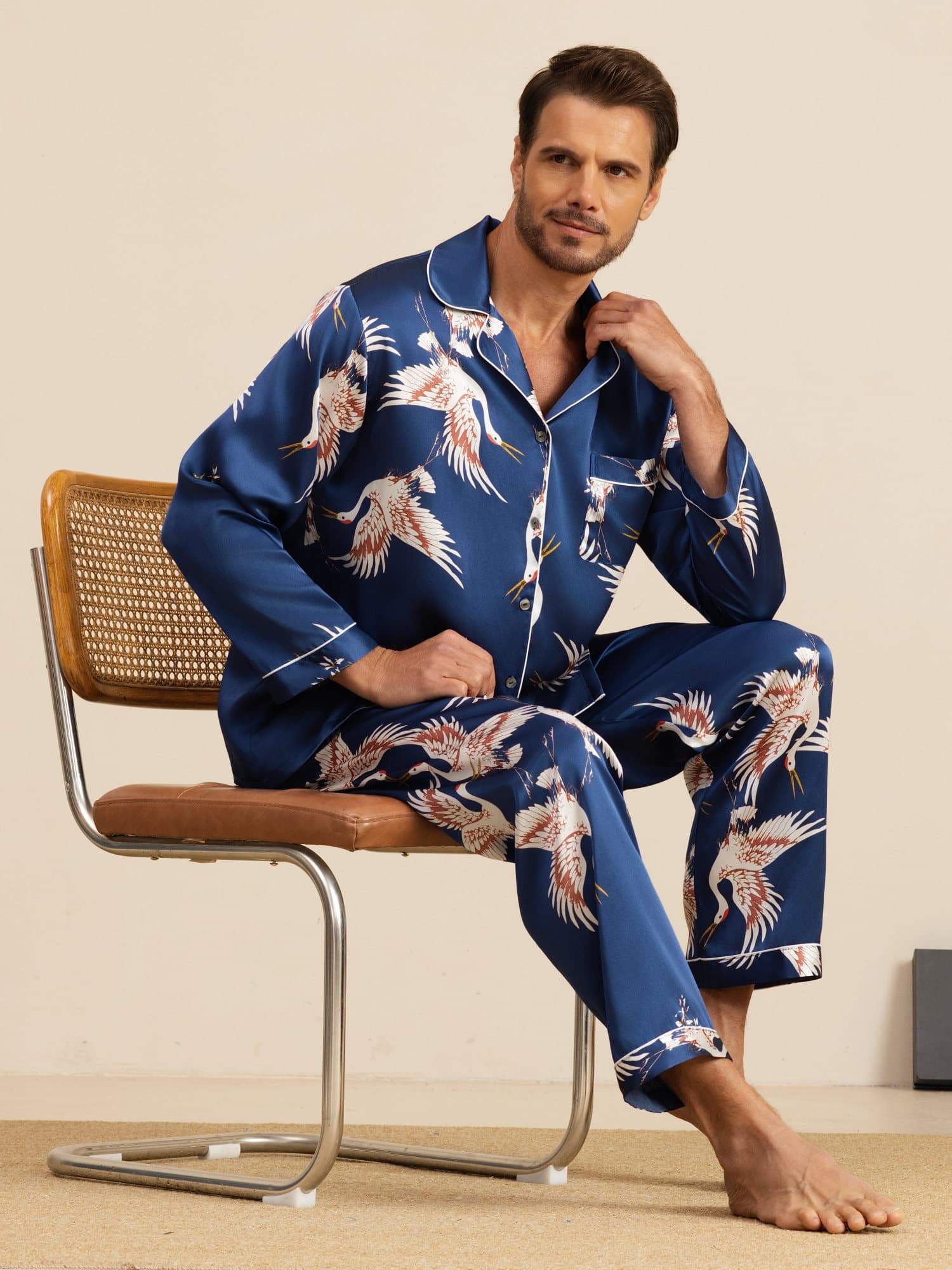 19Momme Ren Silke Herre Kraneprint Langærmet Notch Krave Pyjamas Sæt