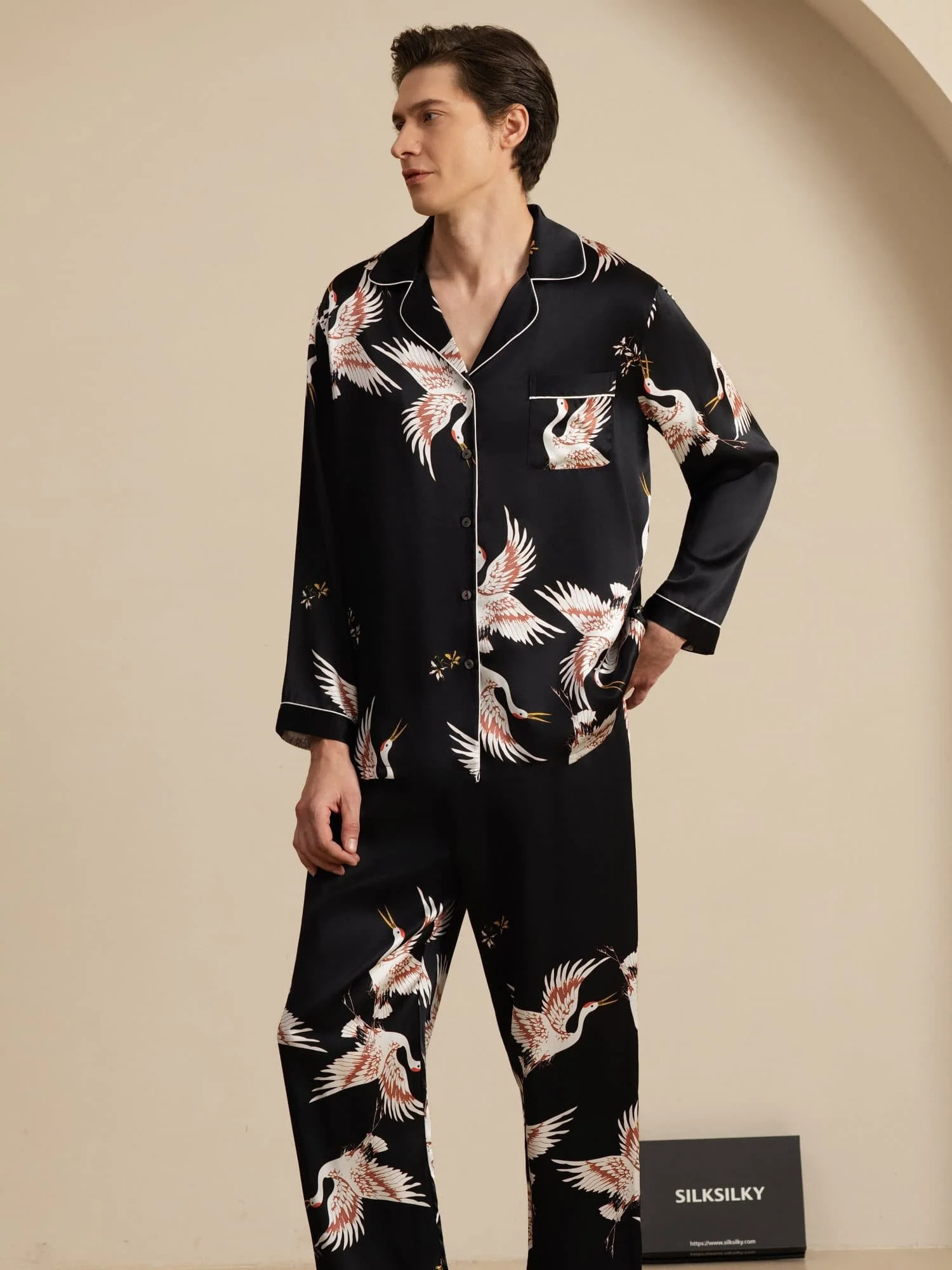 19Momme Ren Silke Herre Kraneprint Langærmet Notch Krave Pyjamas Sæt - Image 11