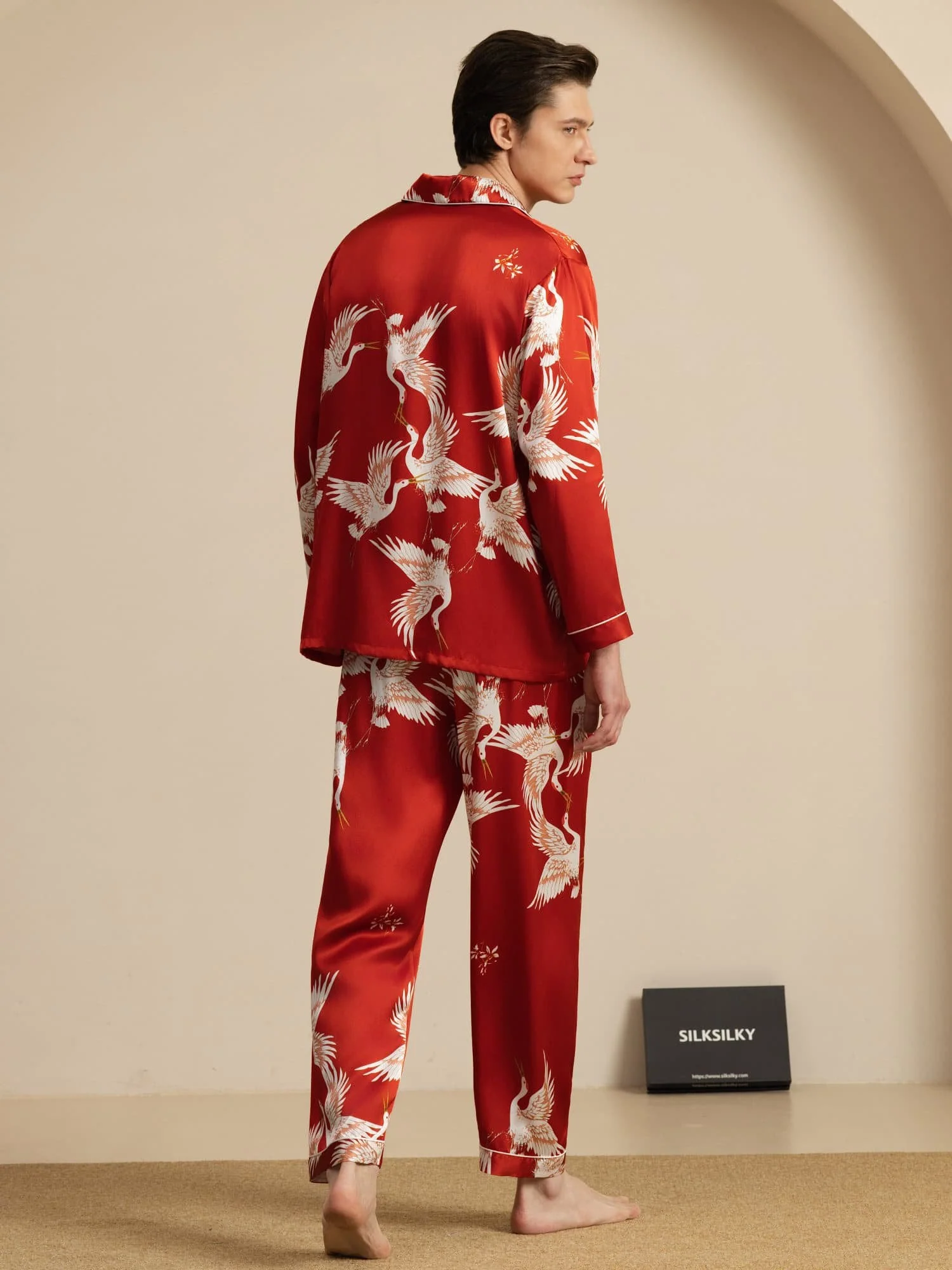 19Momme Ren Silke Herre Kraneprint Langærmet Notch Krave Pyjamas Sæt - Image 18