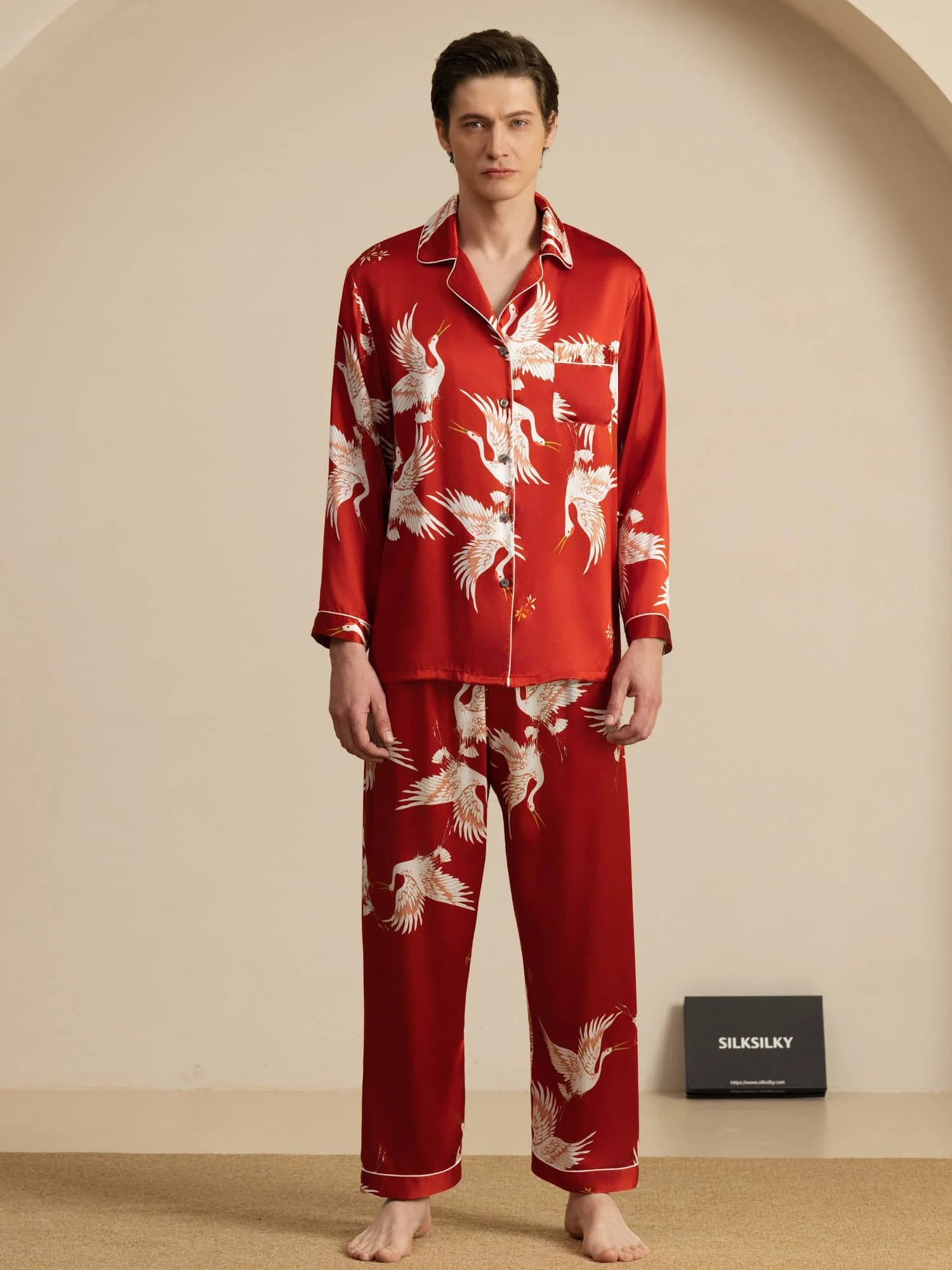 19Momme Ren Silke Herre Kraneprint Langærmet Notch Krave Pyjamas Sæt - Image 19