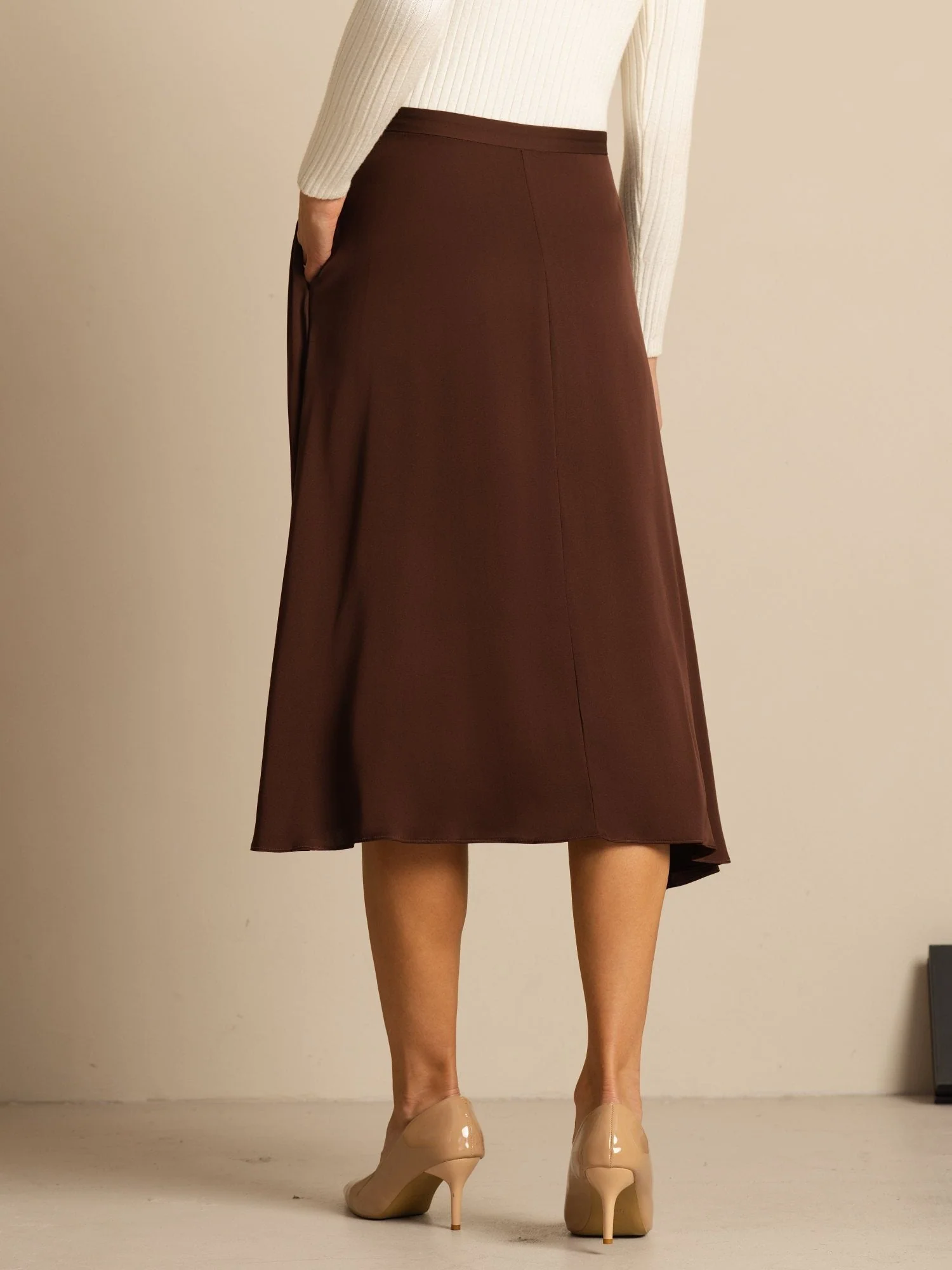 19Momme Silke High Waist A-Linje Plisseret Midi Nederdel med Lommer - Image 13