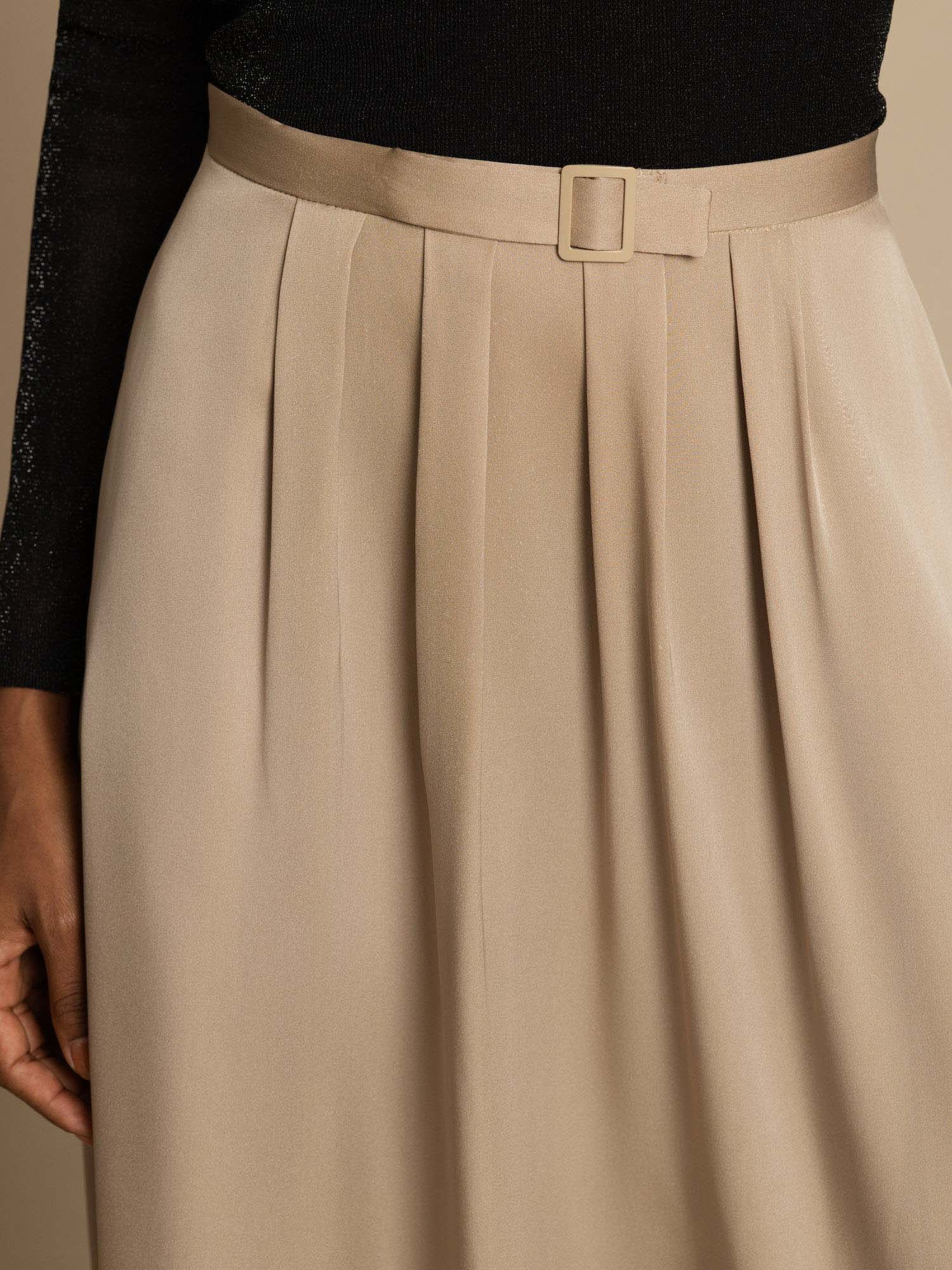 19Momme Silke High Waist A-Linje Plisseret Midi Nederdel med Lommer - Image 7