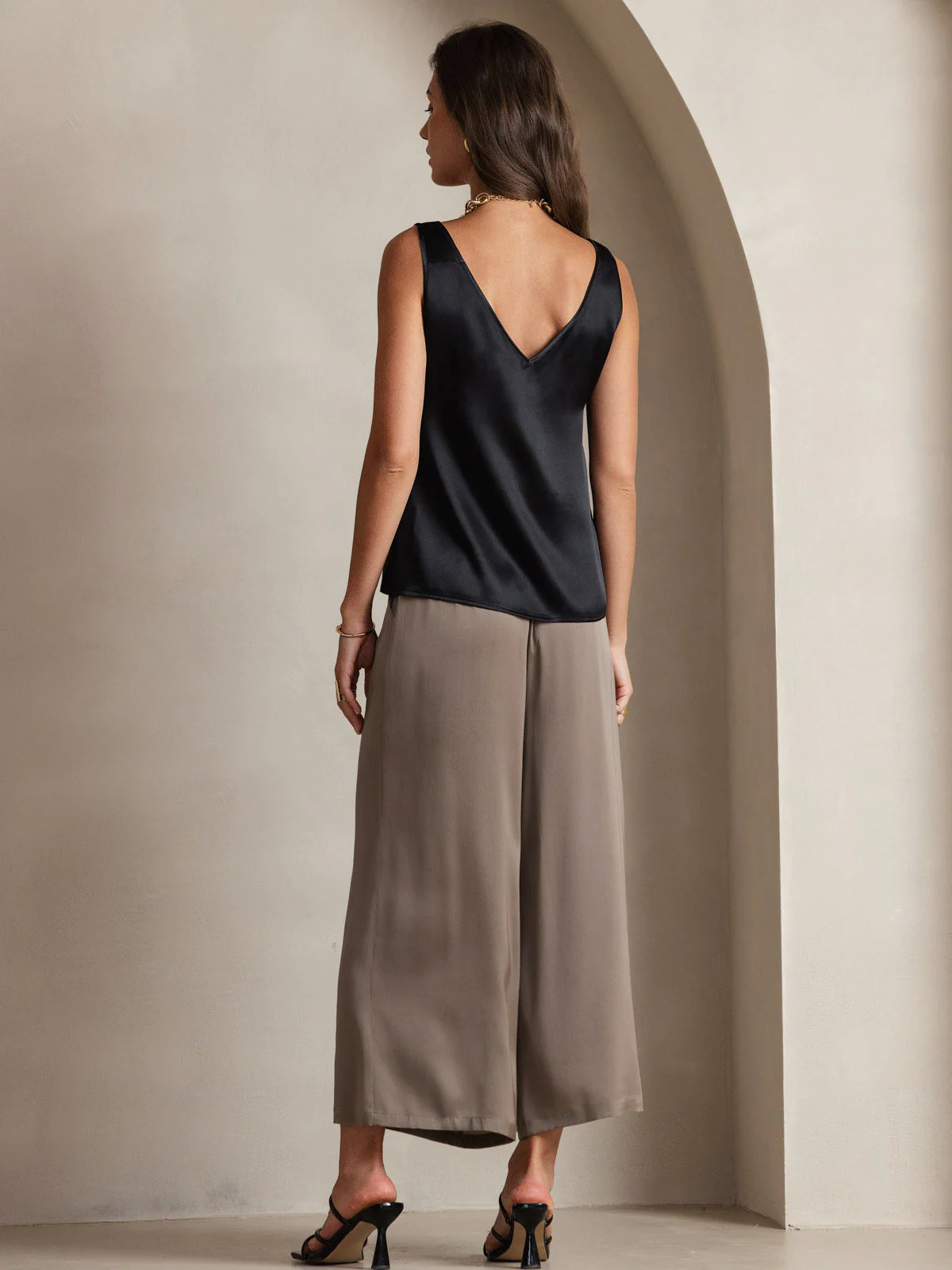 19Momme Silke V-hals strop TankTop - Image 16