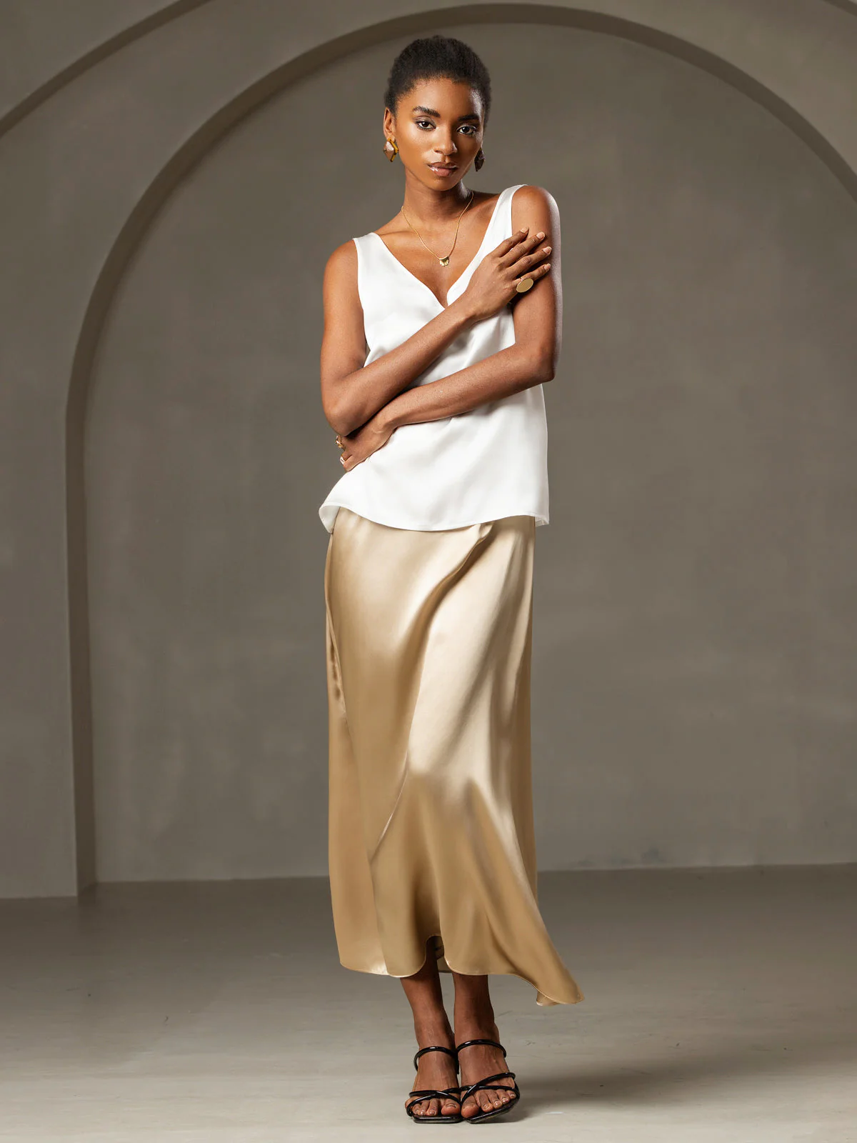 19Momme Silke V-hals strop TankTop - Image 6