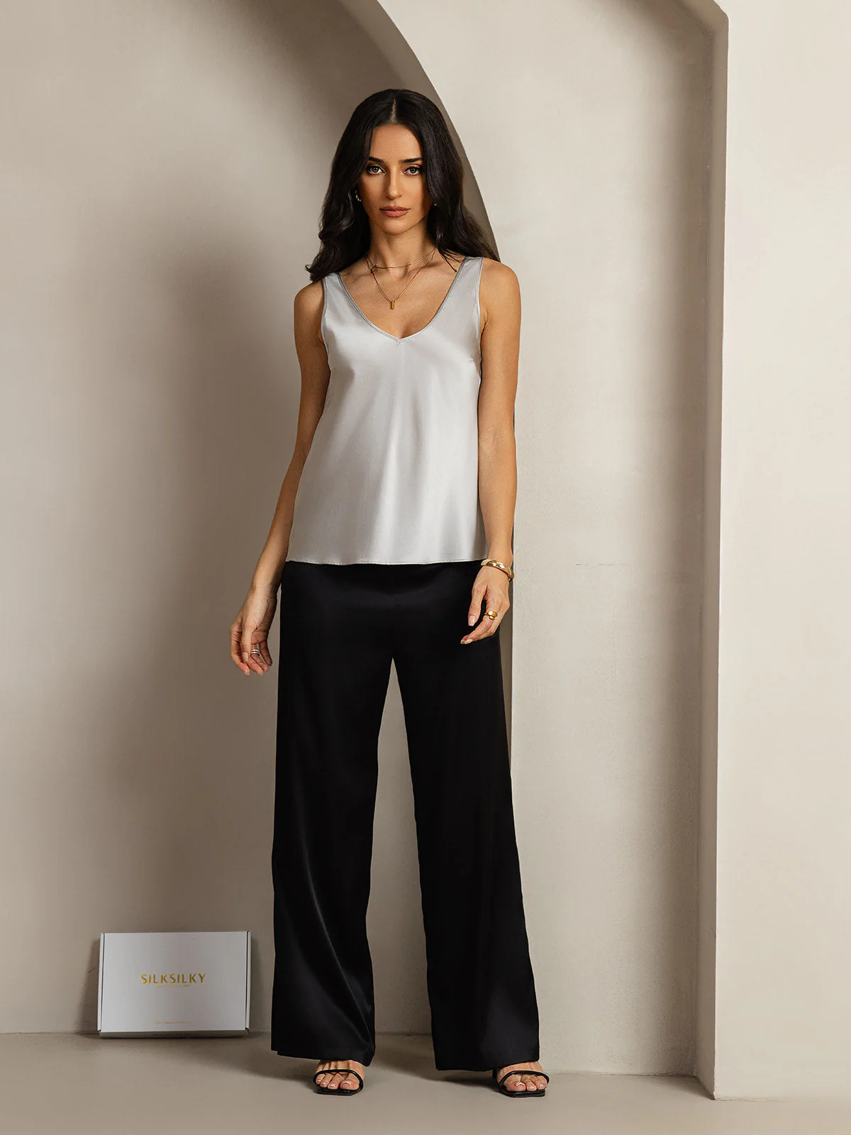 19Momme Silke V-hals strop TankTop - Image 80
