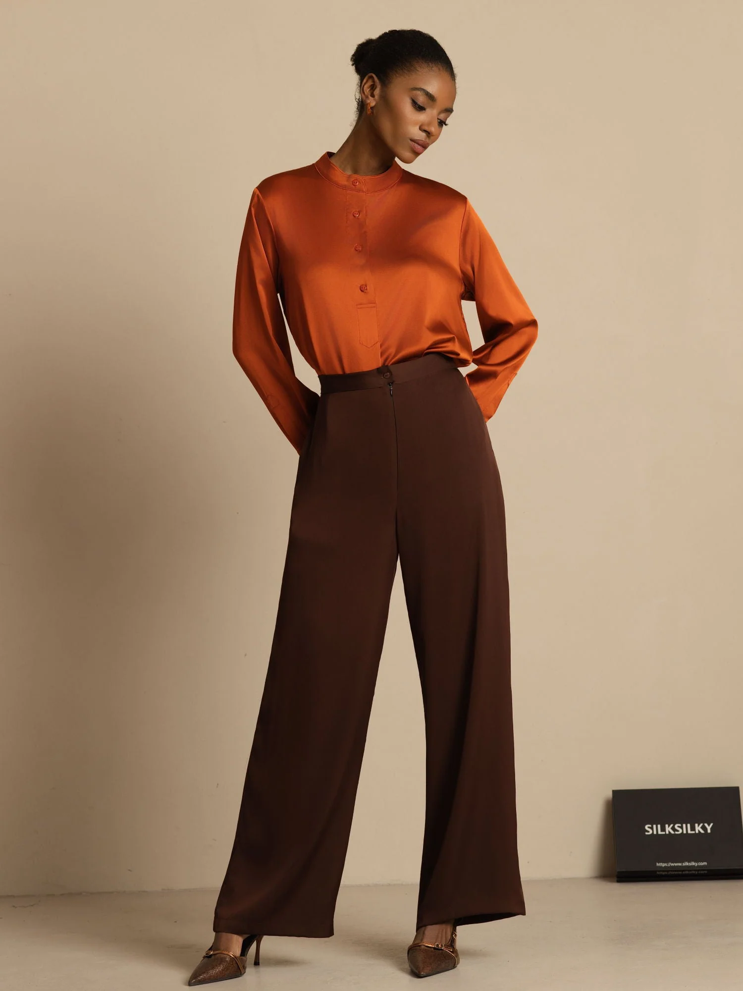 19Momme silke dame Stand Collar High-Low bluse med knapdetaljer - Image 15