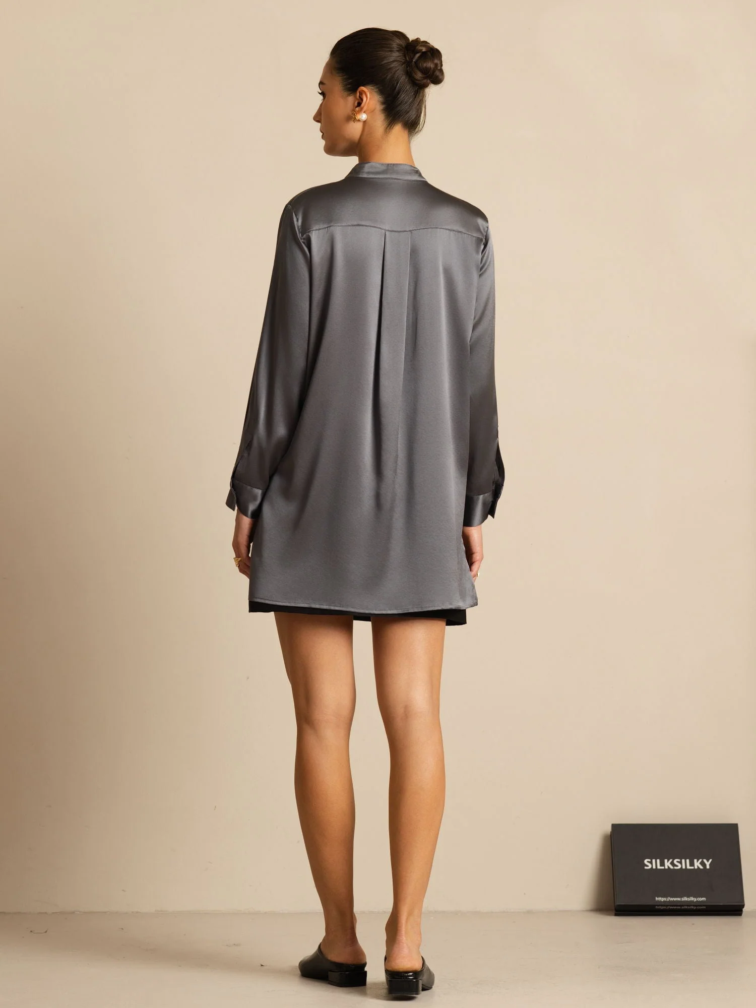 19Momme silke dame Stand Collar High-Low bluse med knapdetaljer - Image 24