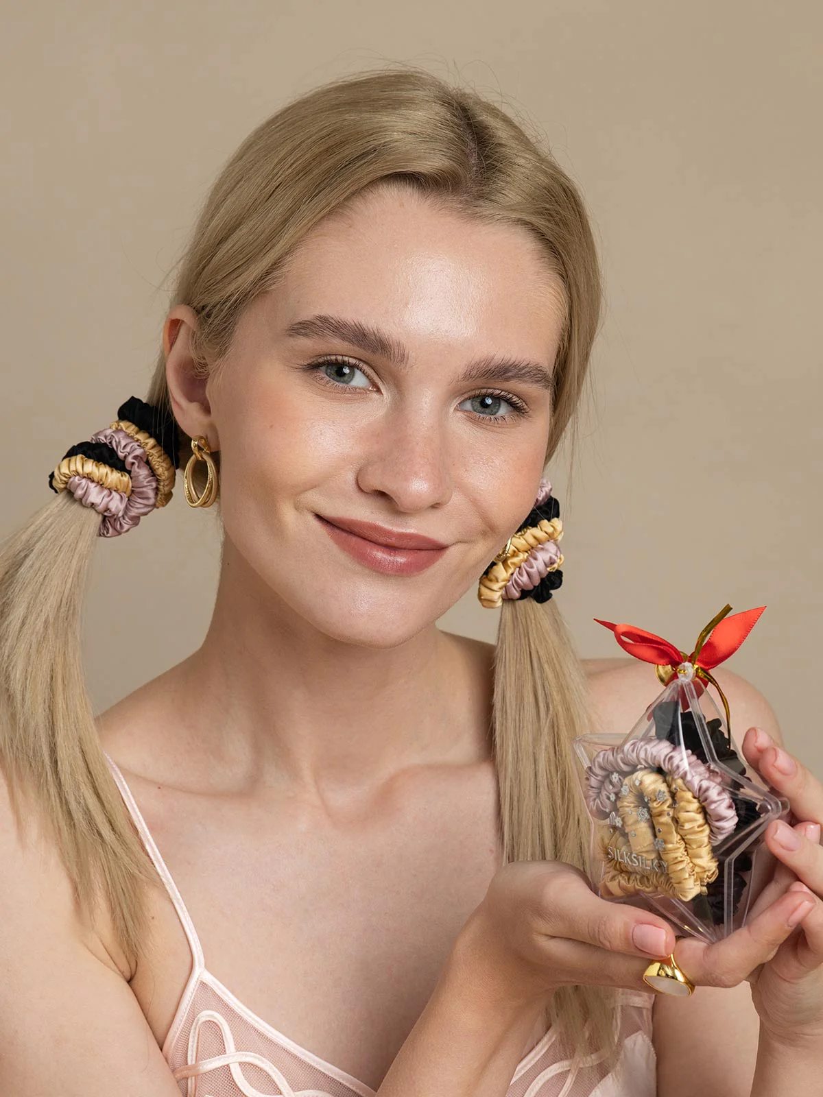 6Stk Ren Silke Holiday Tynd Hår Scrunchie Ornament - 1cm - Image 9