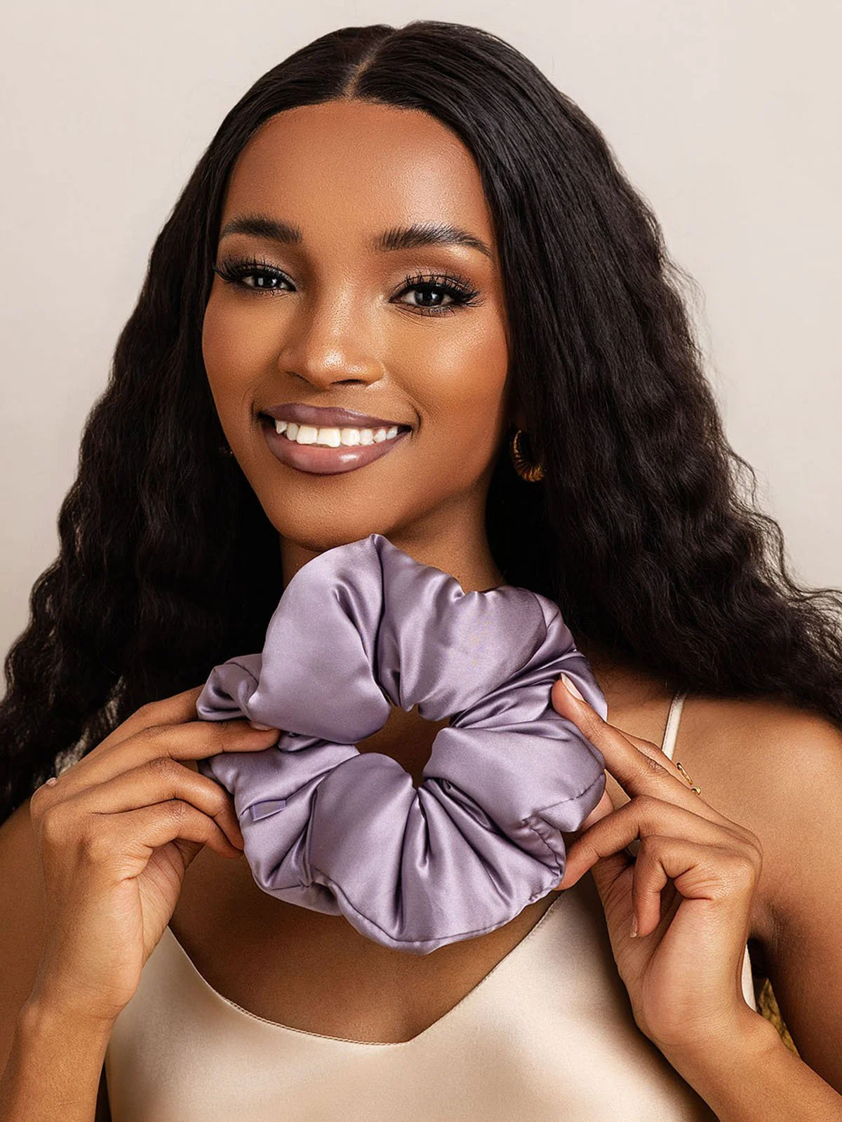 Ren Silke Blød Oversized Hår Scrunchie - 8cm - Image 37