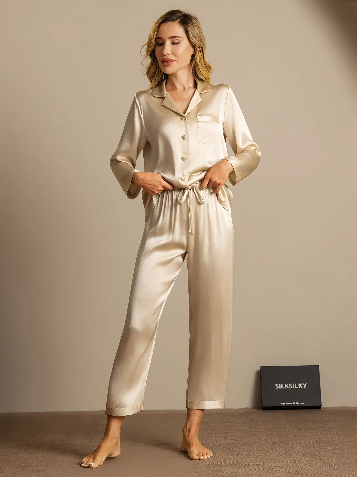 100% Silke Button Up Damepyjamas - Image 26