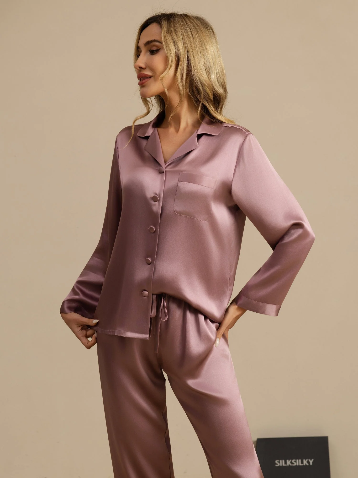 100% Silke Button Up Damepyjamas - Image 60