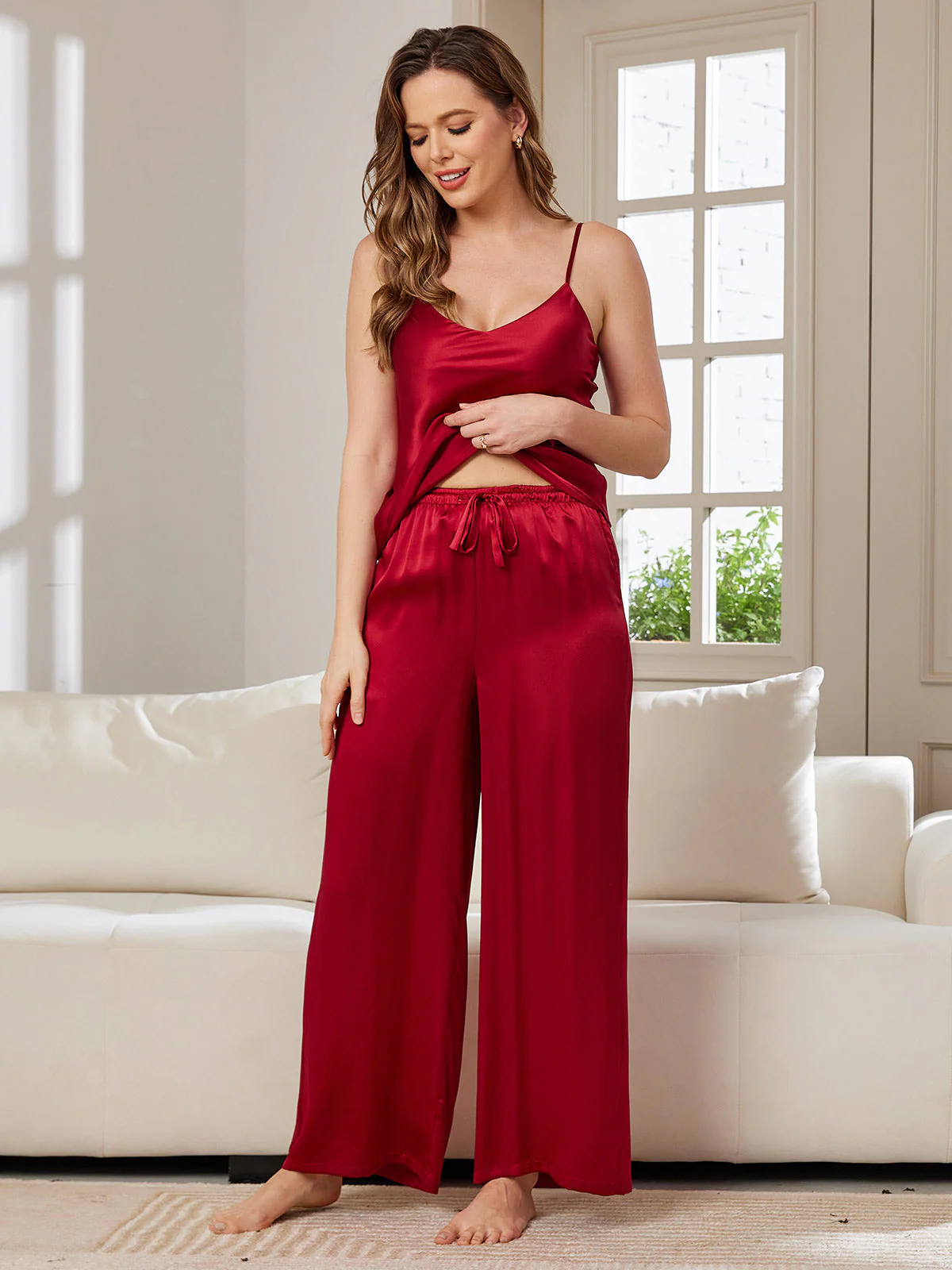Pyjamasæt I Ren Silke Med Camisole Og Brede Bukser - Image 43