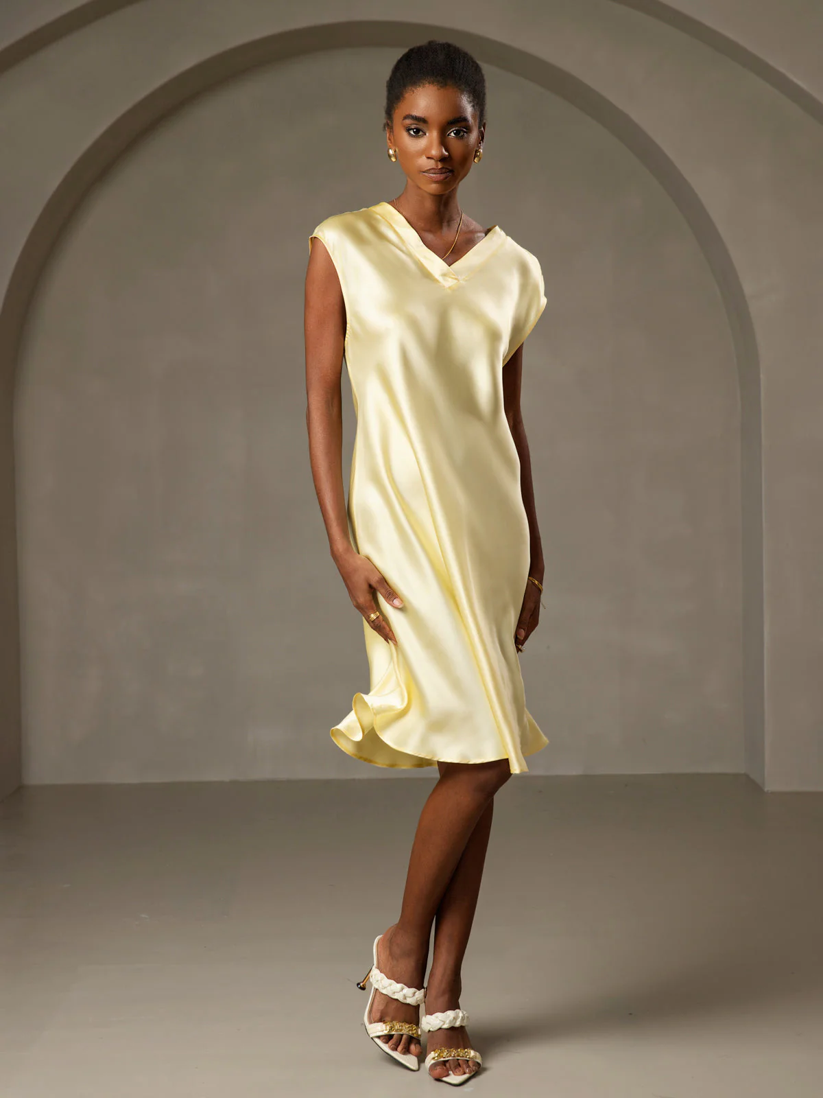 Ren Silke Elegant Cap Sleeve Korte - Image 38