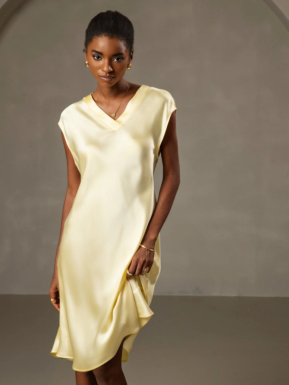 Ren Silke Elegant Cap Sleeve Korte - Image 40