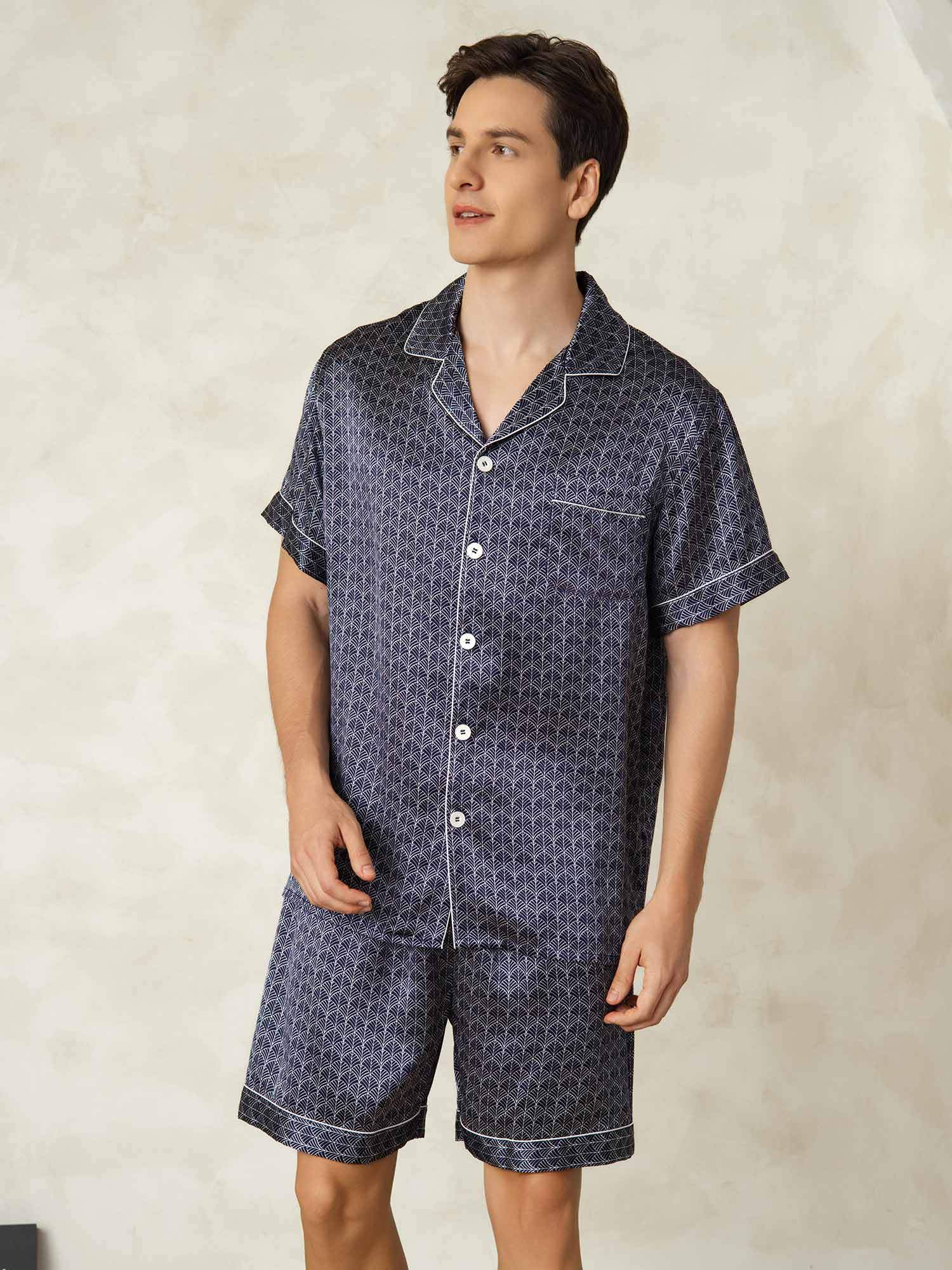 Herre Pyjamas Sæt I Ren Silke Marineblå Med Ginkgo Print Korte Ærmer Og Reverskrave - Image 4