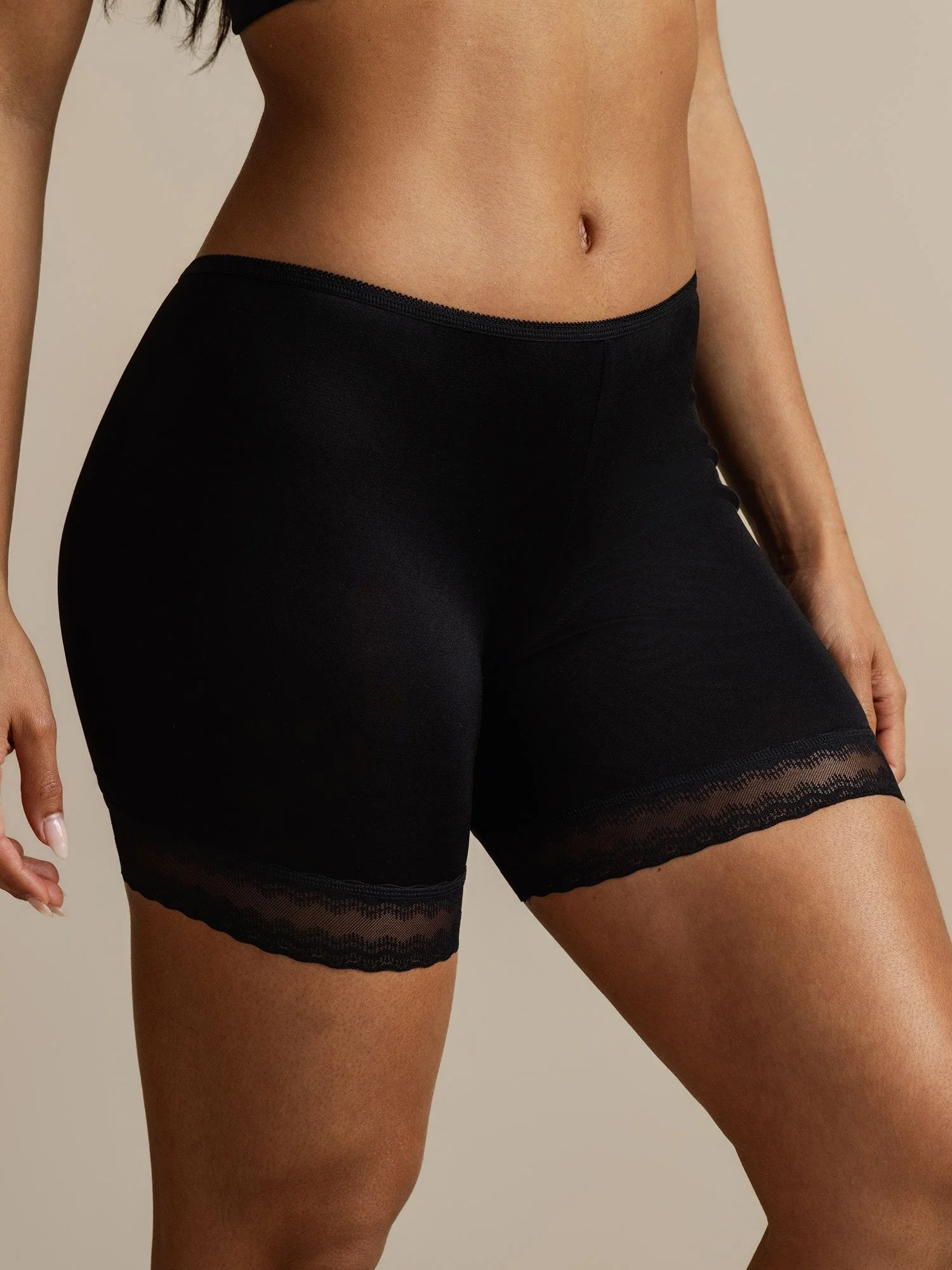 Ren Silke Blonder Kant Anti-Gnidning Shorts - Image 6