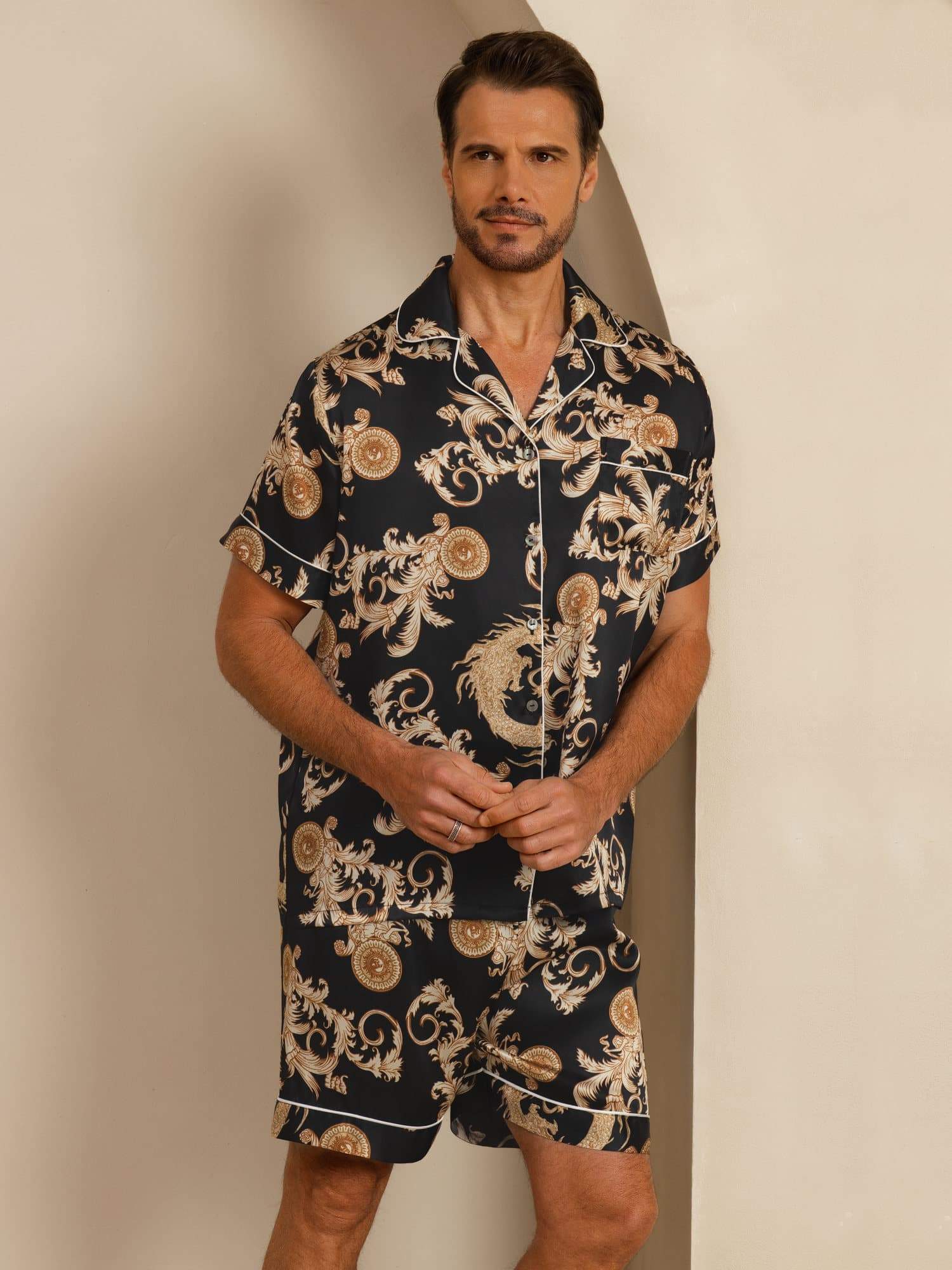 Pure Silke Herre Drage Print Kortærmet Notch Krave Pyjamasæt - Image 4