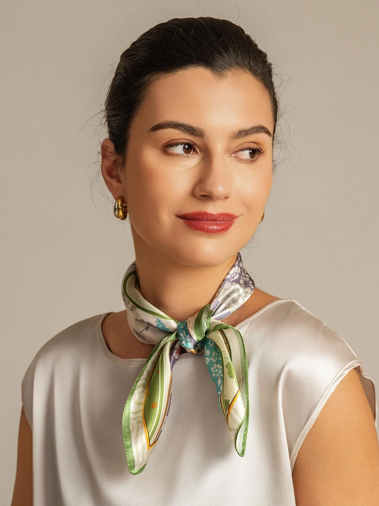 Pure Silk Pattern Stitching Square Scarf - Størrelse 53x53cm - Image 3