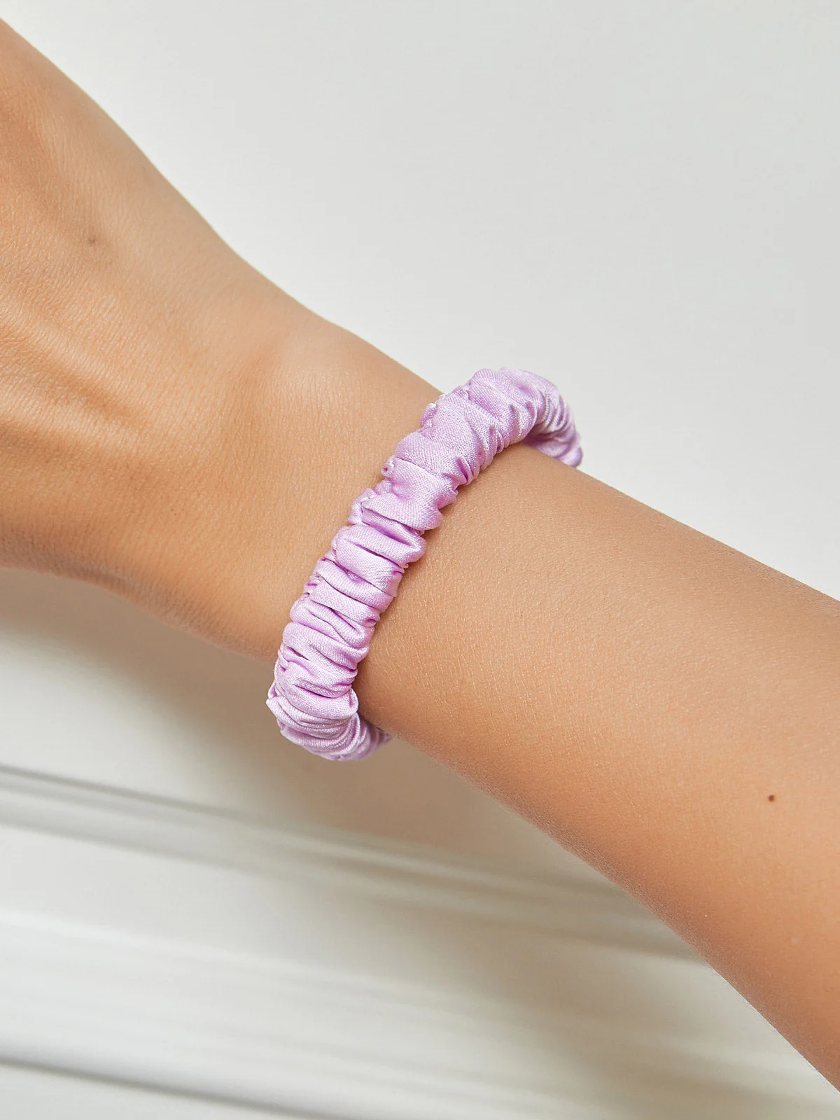 Ren Silke Blød Tynd Hår Scrunchie - 1cm - Image 56