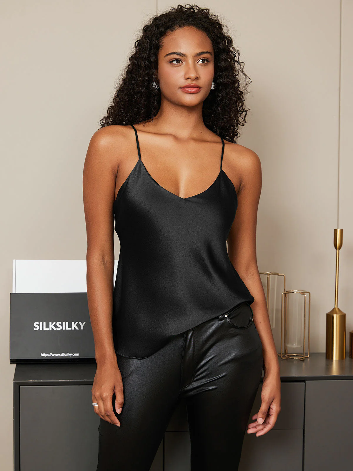 100% Silke Spaghetti Rem Camisoles - Image 18