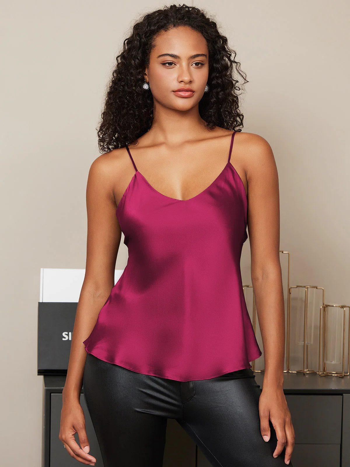 100% Silke Spaghetti Rem Camisoles - Image 39