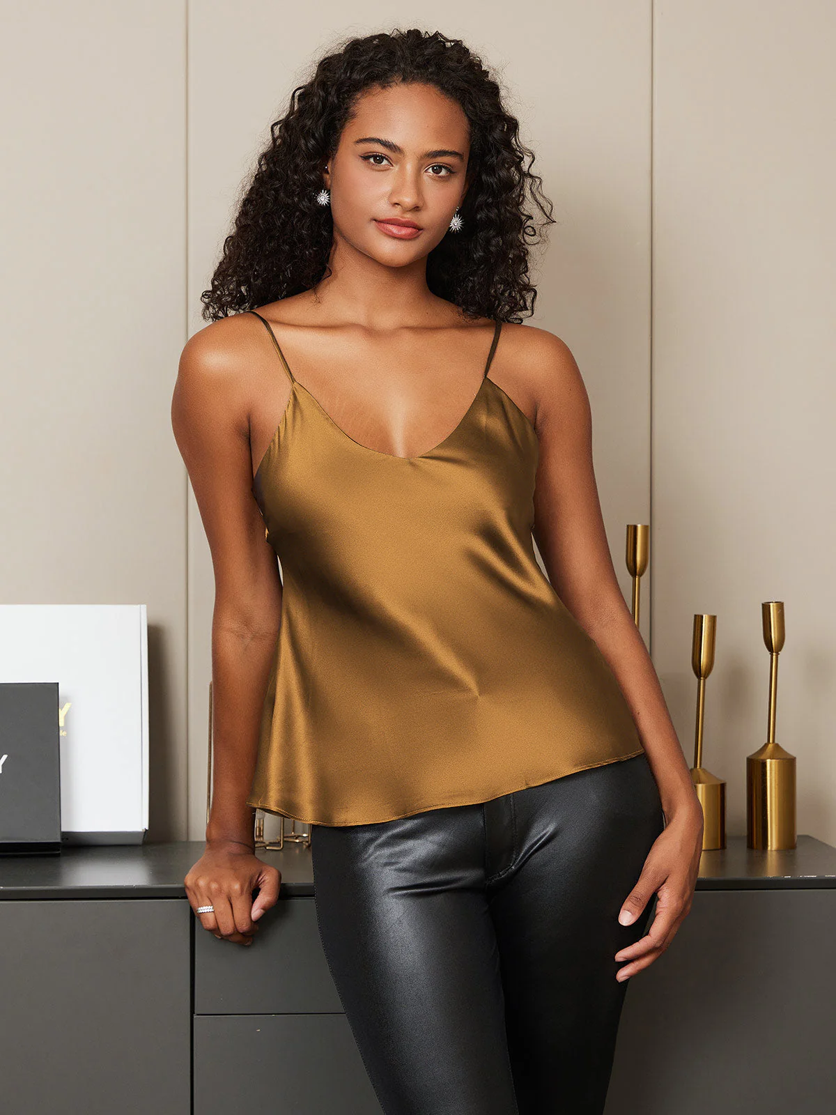 100% Silke Spaghetti Rem Camisoles - Image 57