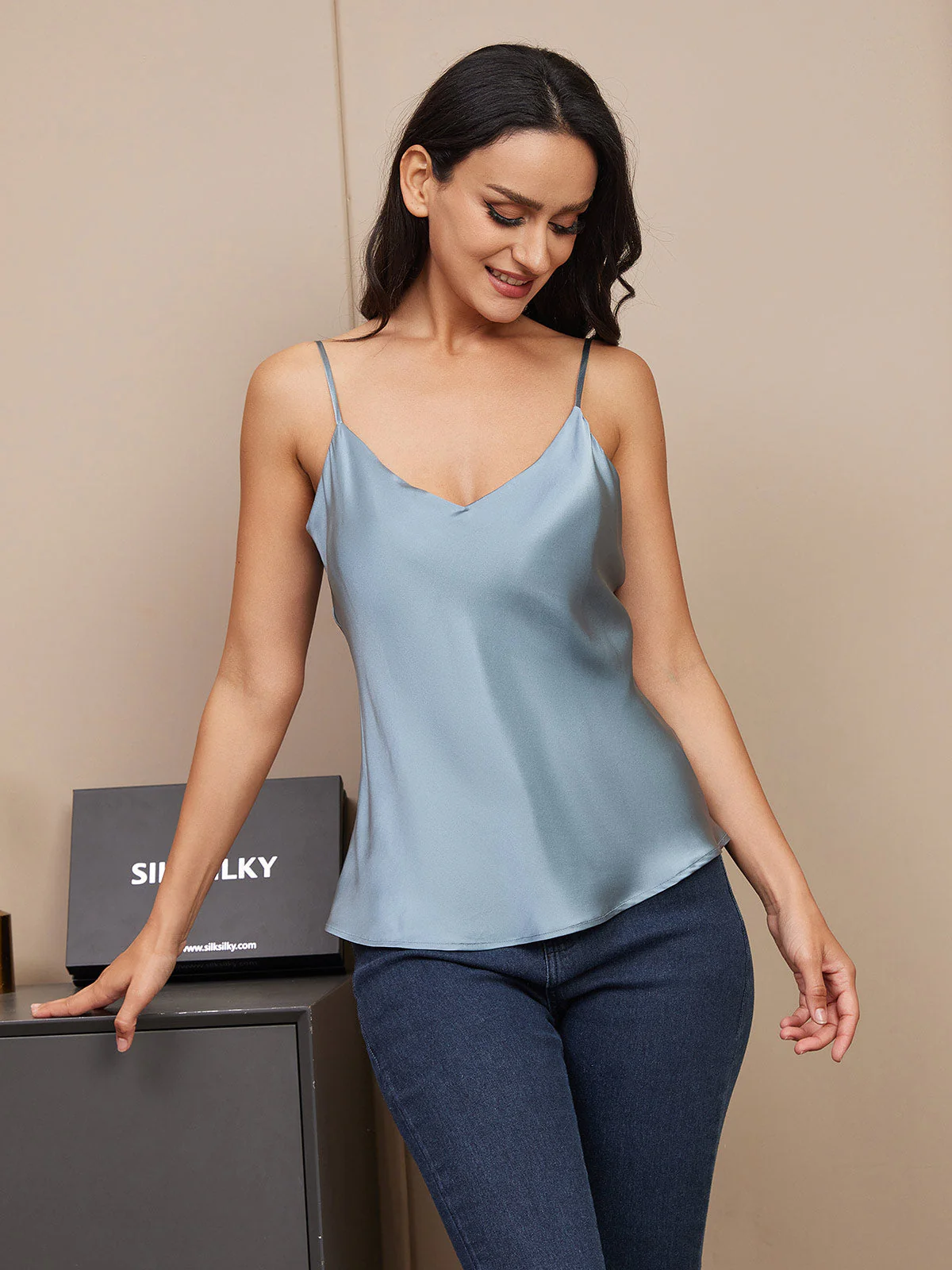 100% Silke Spaghetti Rem Camisoles - Image 65