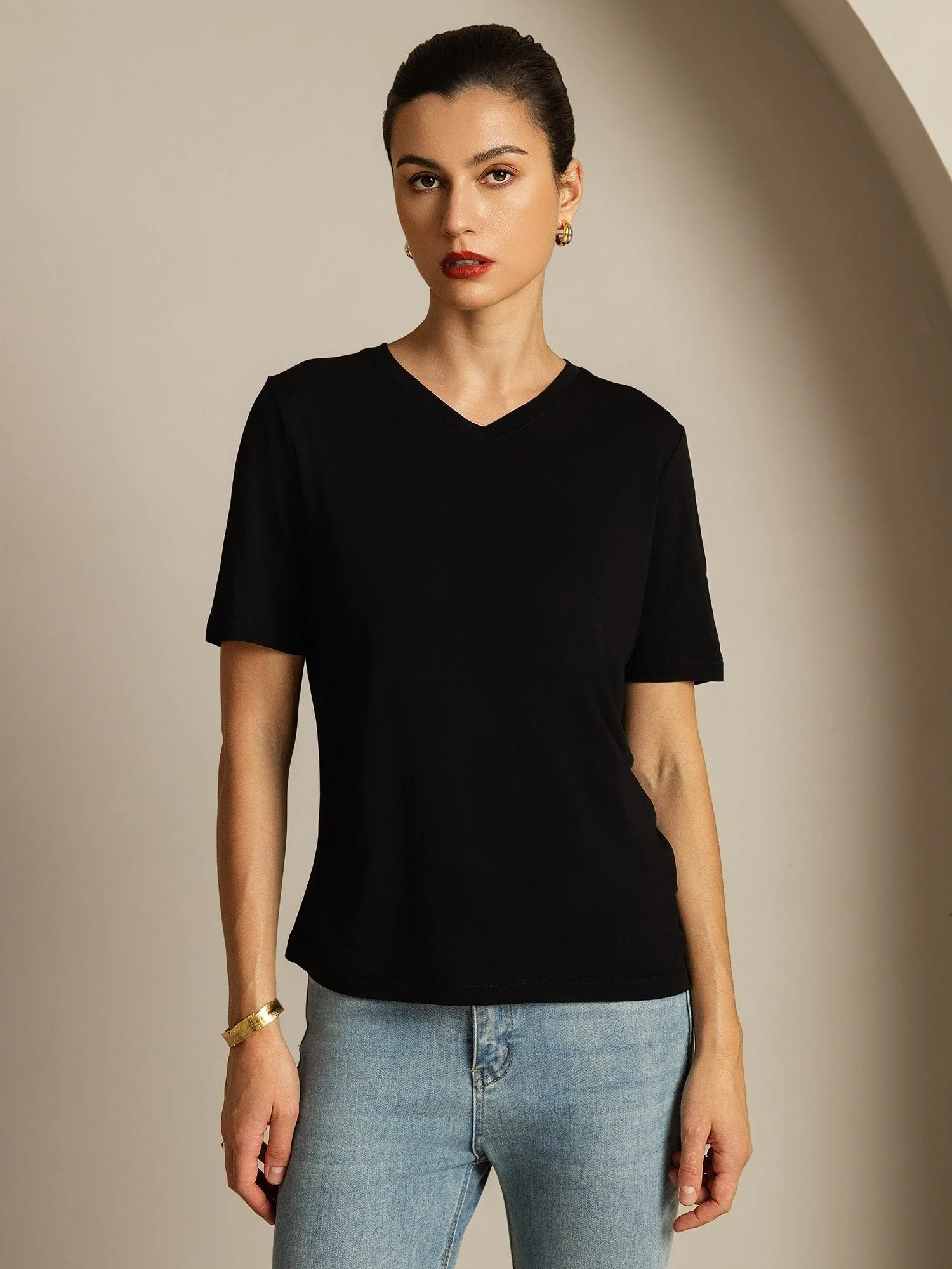 T-shirt til Kvinder i Ren Silke V-Hals - Image 5