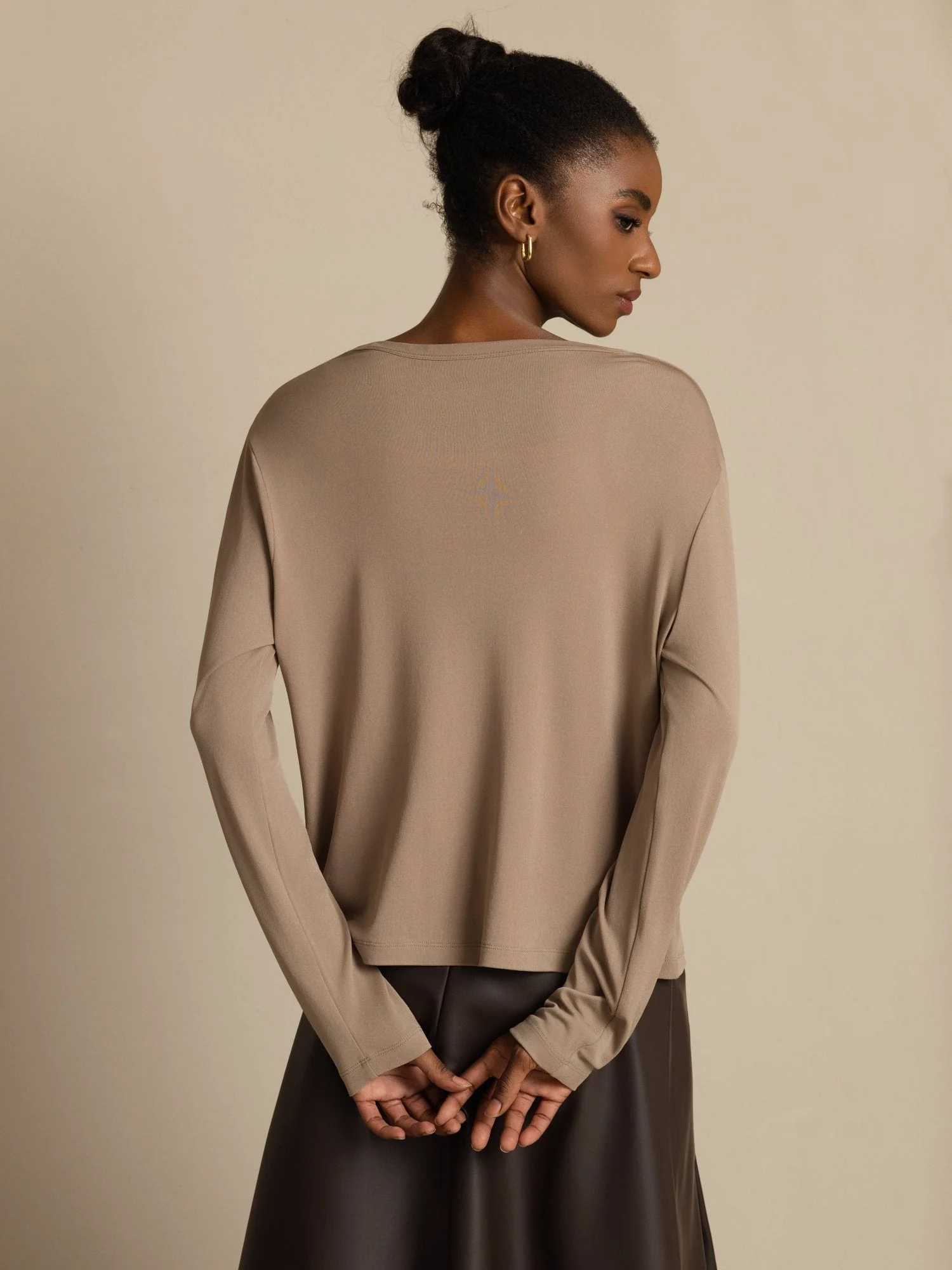 Pure Silk Dame V-Hals Langærmet Basic Cardigan - Image 17