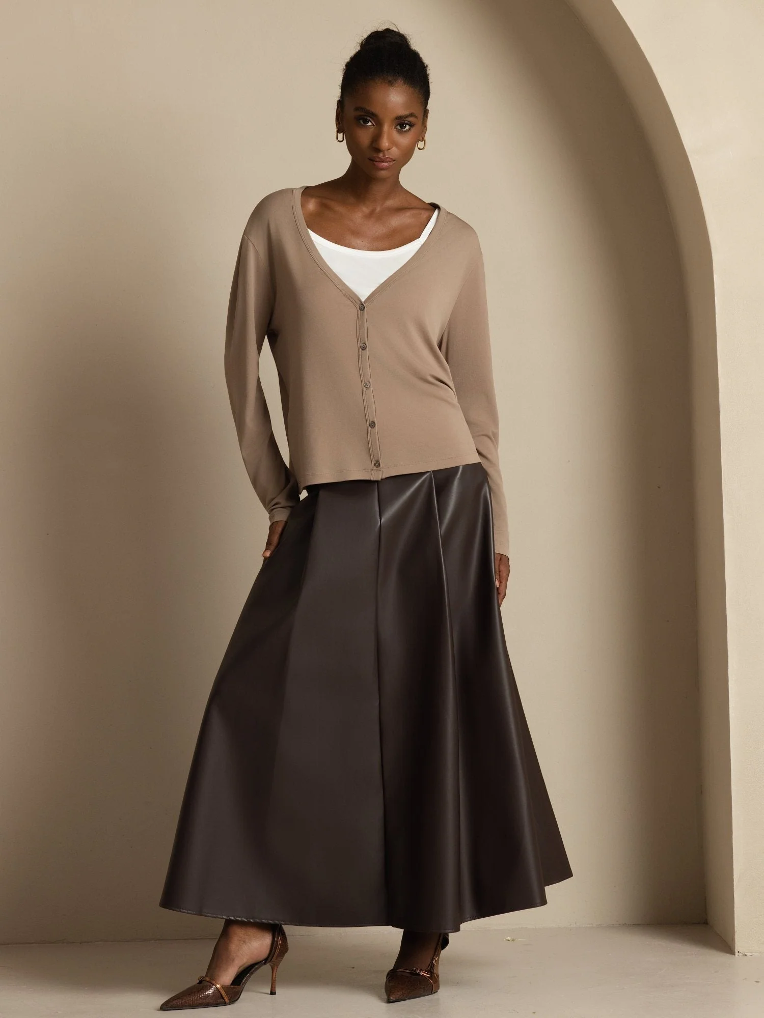 Pure Silk Dame V-Hals Langærmet Basic Cardigan - Image 21