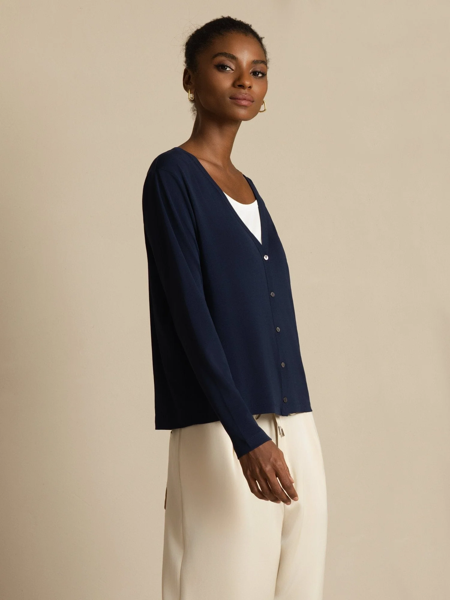 Pure Silk Dame V-Hals Langærmet Basic Cardigan - Image 6