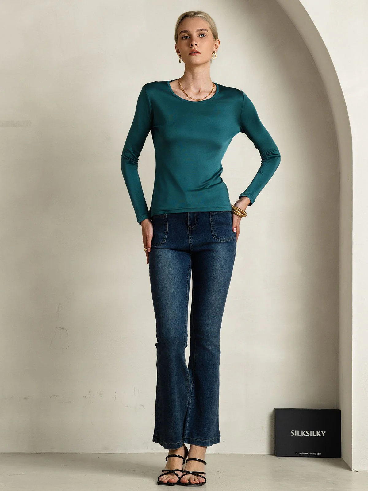 Silke Blandinger Rund Hals Langærmet T-Shirt - Image 32