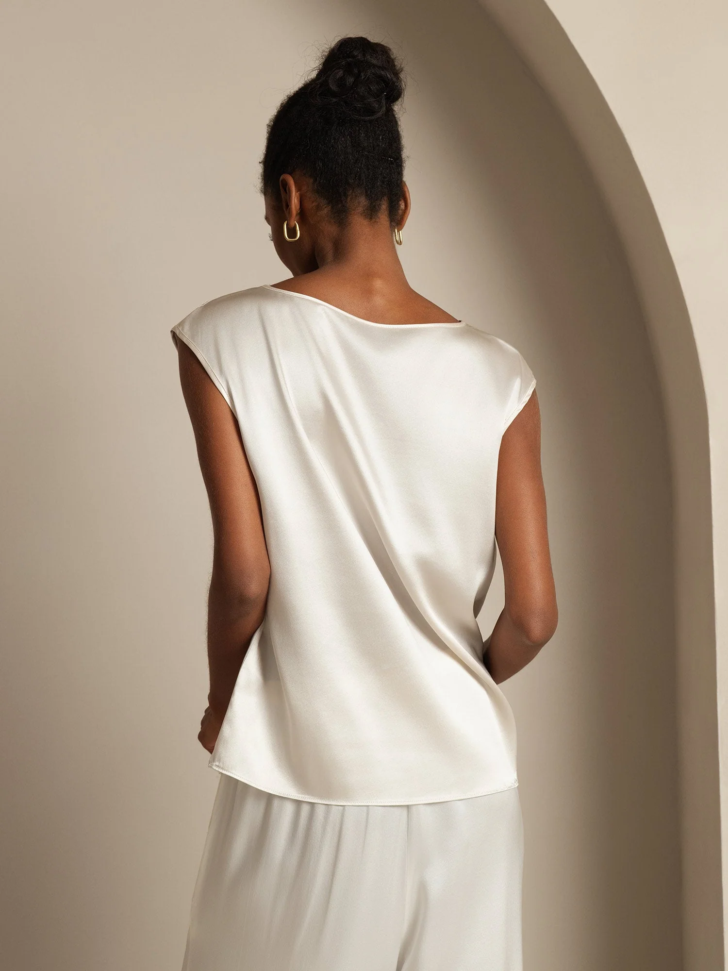 19Momme Silke Kappeærme Tanktop - Image 22