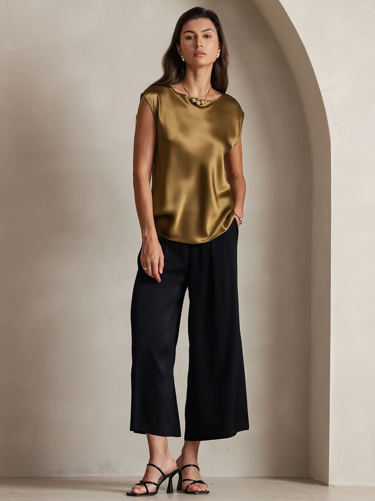 19Momme Silke Kappeærme Tanktop - Image 50