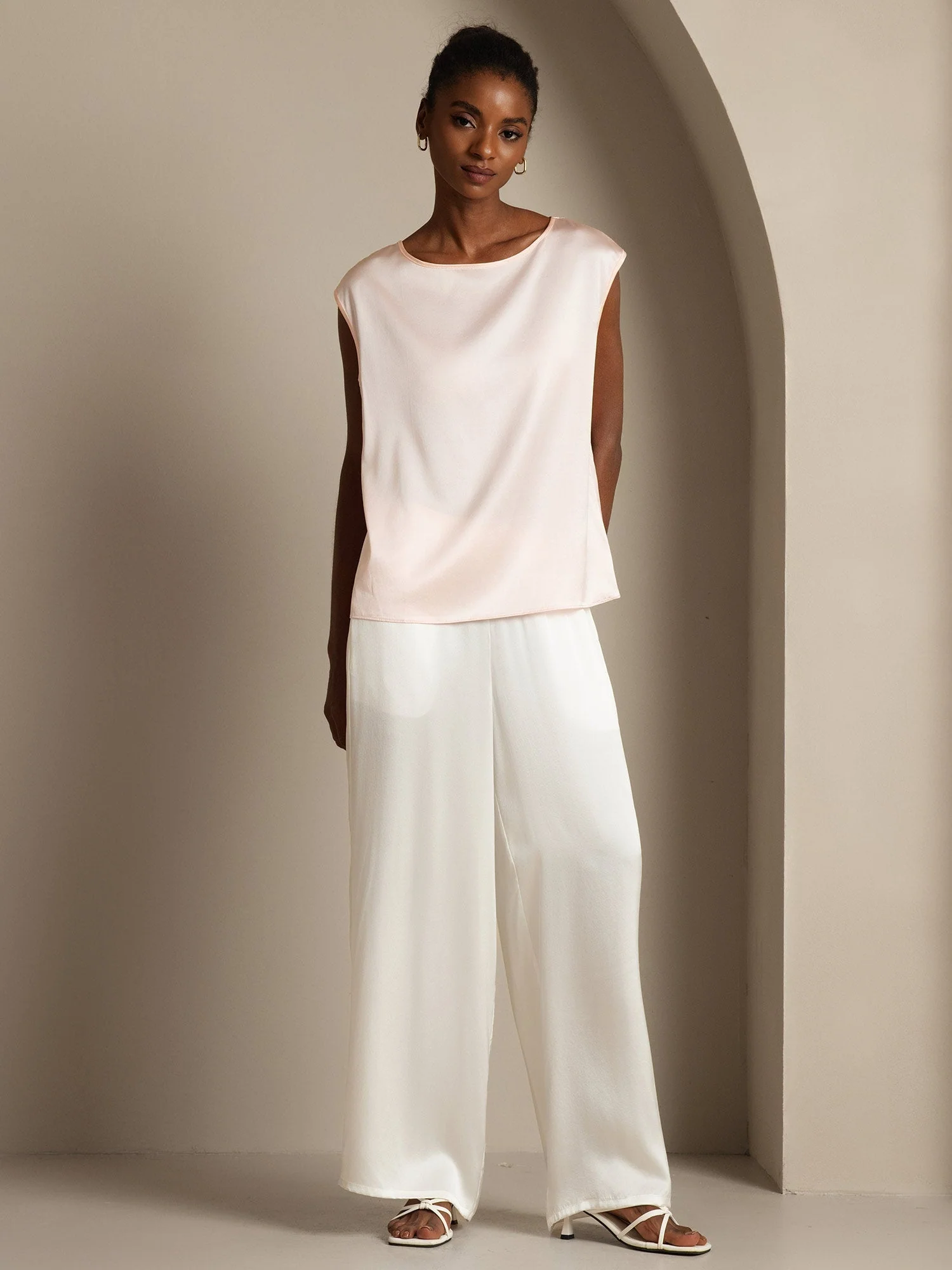 19Momme Silke Kappeærme Bluse - Image 53