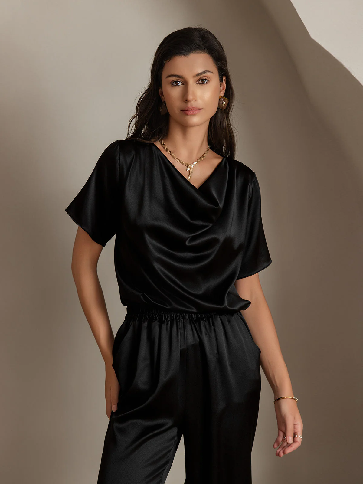 19Momme Silke afslappet cowl neck kortærmet t-shirt - Image 7