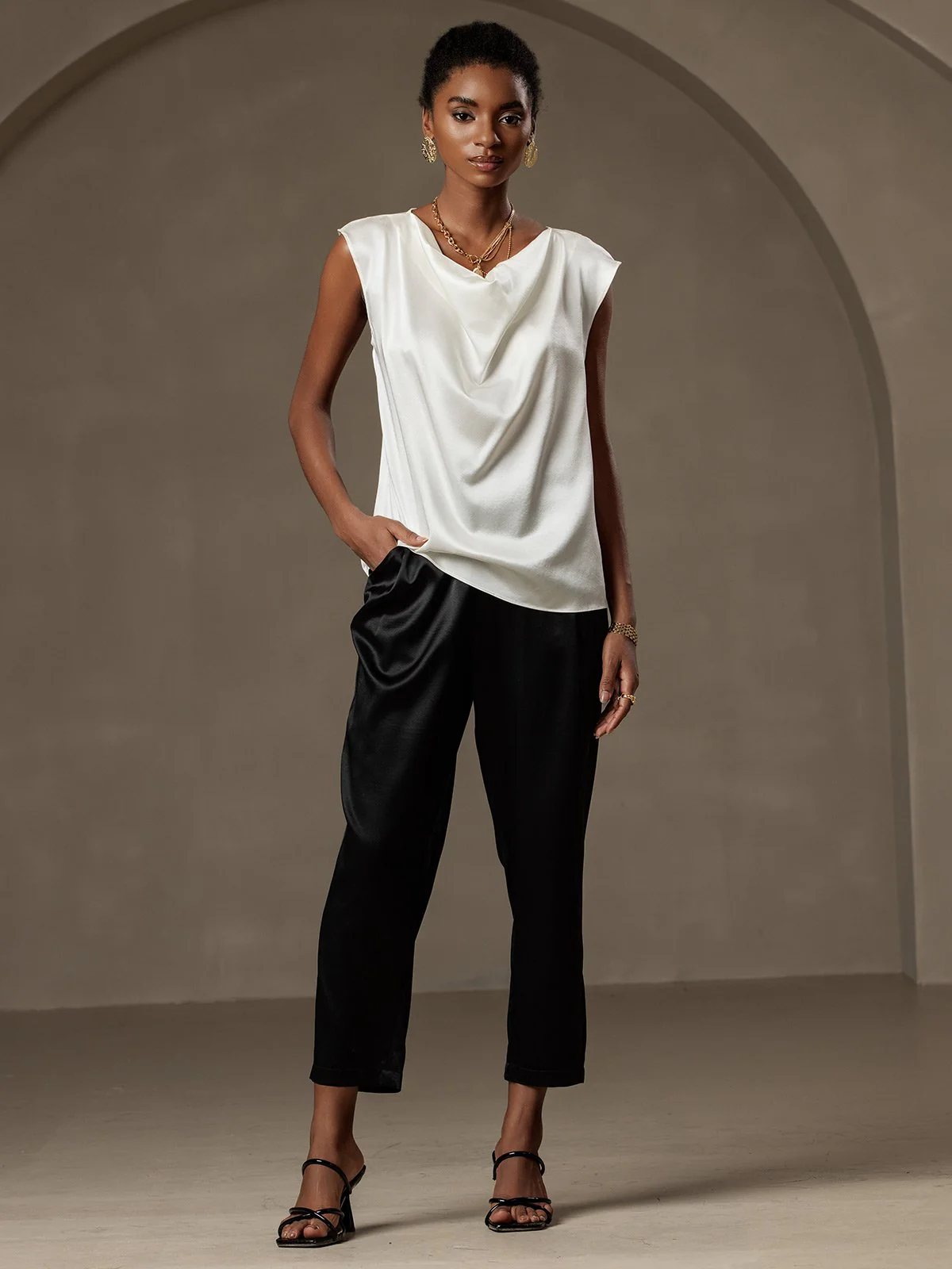 19Momme Silke Kappeærme Halskrave Tanktop/Bluse - Image 17