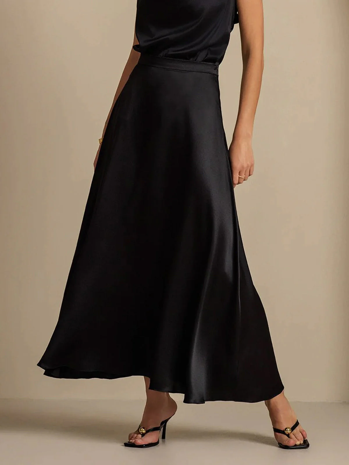 19Momme Silke A-Line Maxi Nederdel Med Foer - Image 14