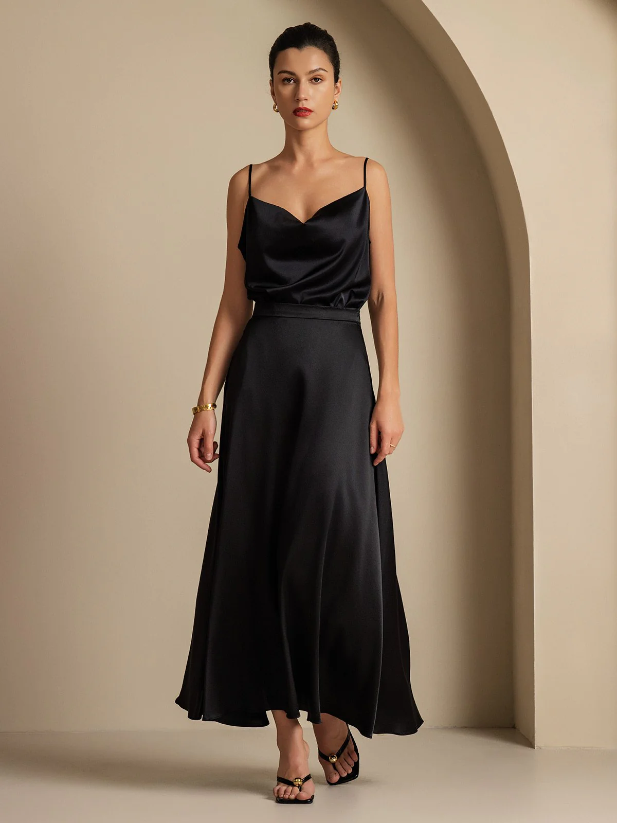 19Momme Silke A-Line Maxi Nederdel Med Foer - Image 15
