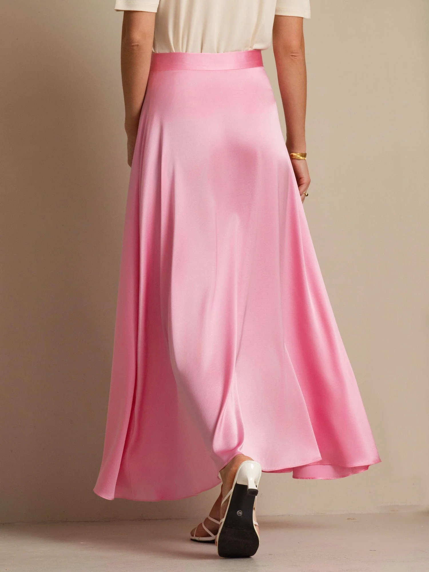 19Momme Silke A-Line Maxi Nederdel Med Foer - Image 31