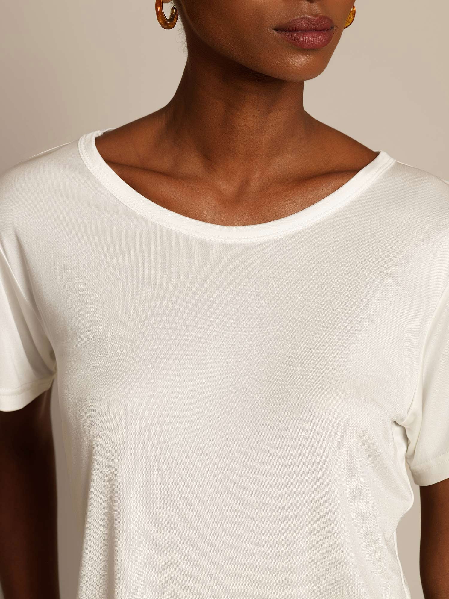 Ren Silke Kortærmet Dame T-shirt - Image 11