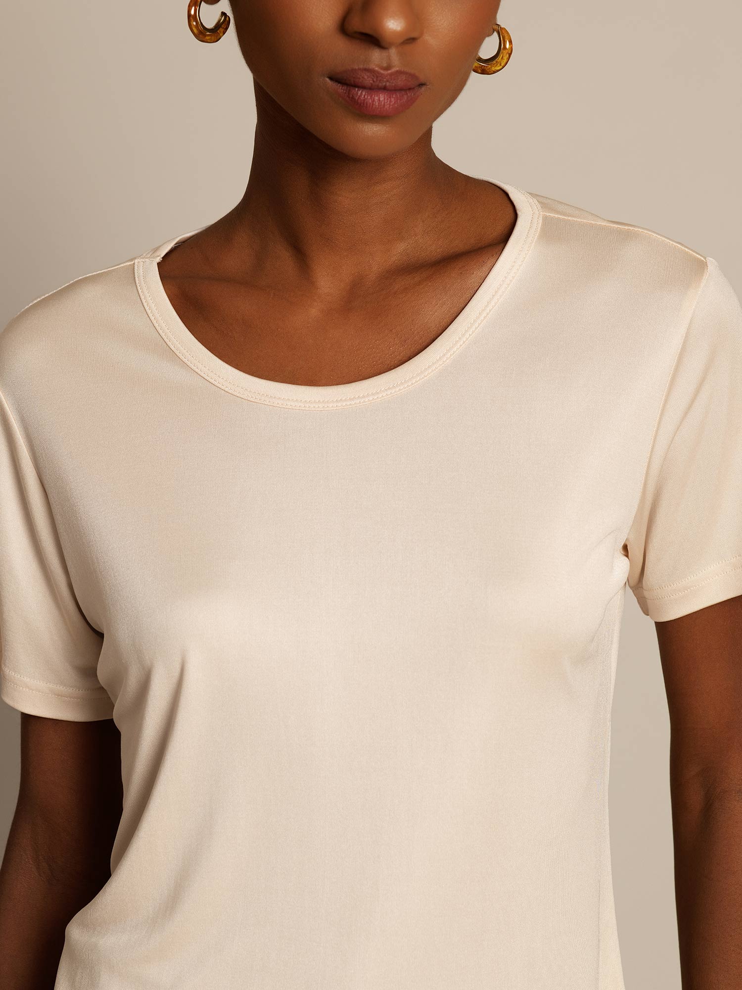 Ren Silke Kortærmet Dame T-shirt - Image 32