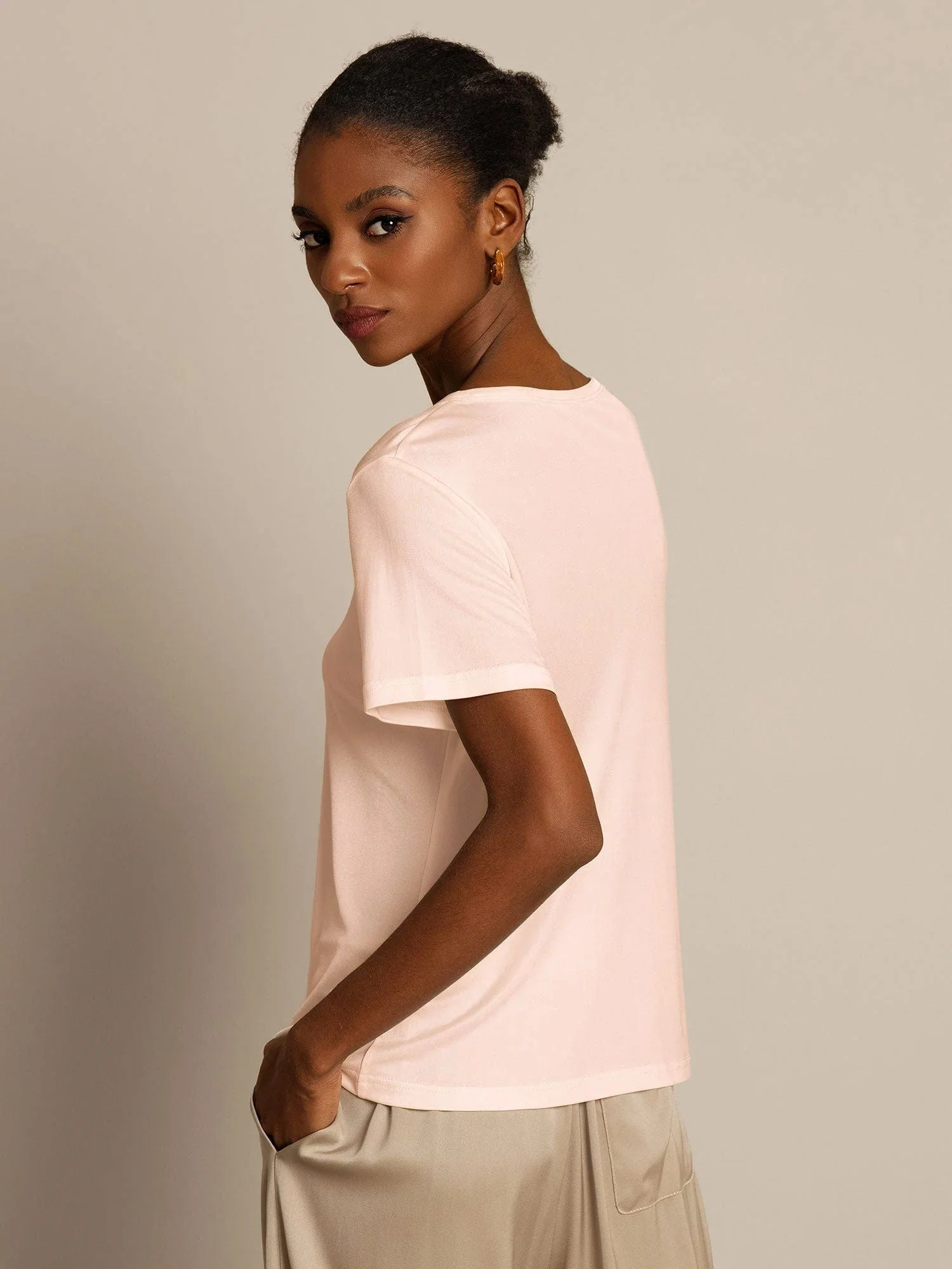 Ren Silke Rundhals Kortærmet Dame T-shirt - Image 17
